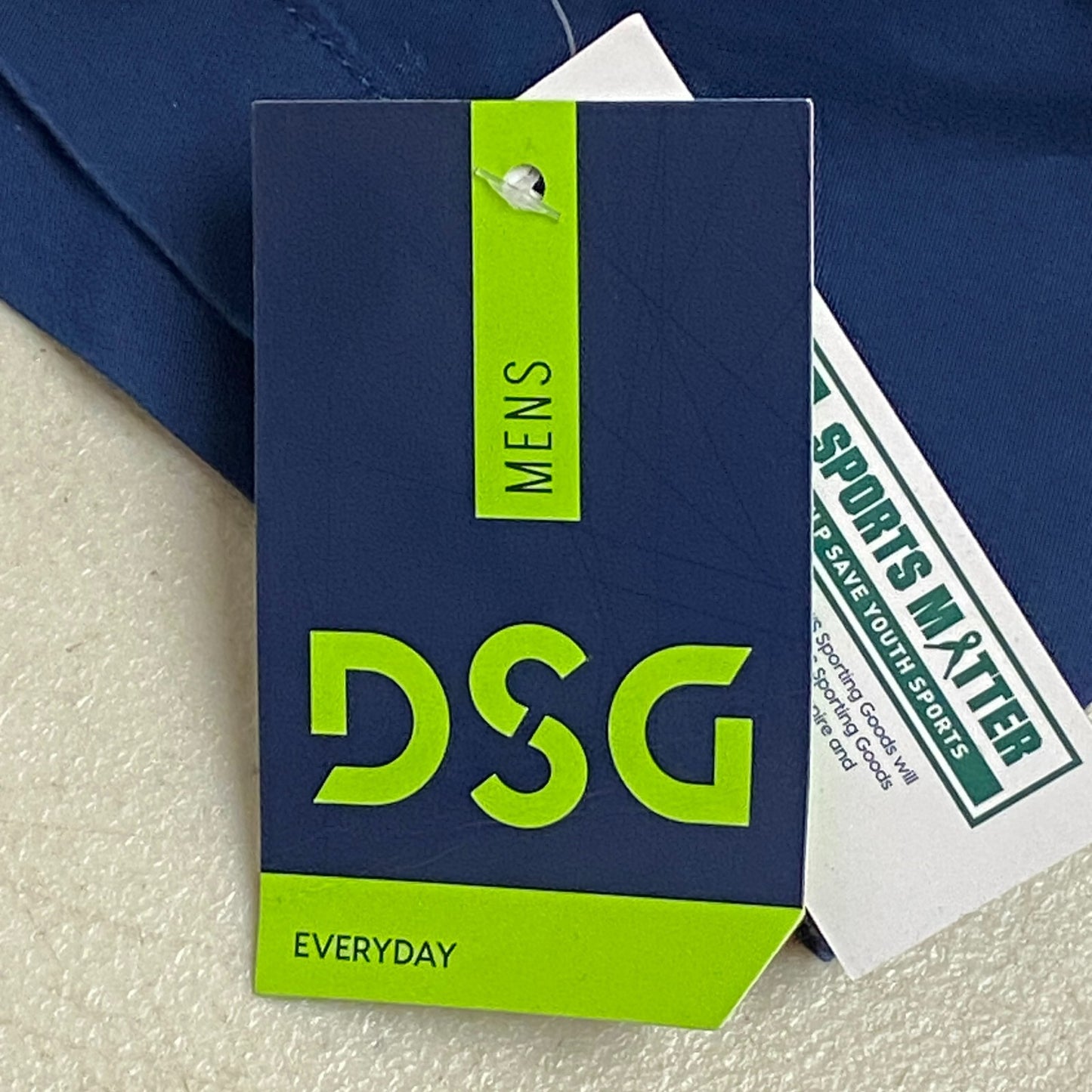 DSG Men's 6" Inseam Cotton Woven Shorts University Navy Relaxed DAM13135