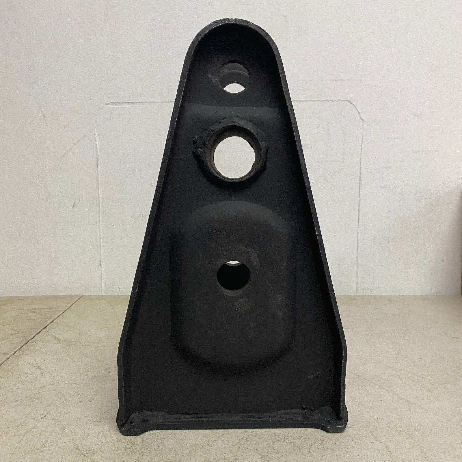 Automann Suspension Center Hanger for Hutchens H9700 Series M8097