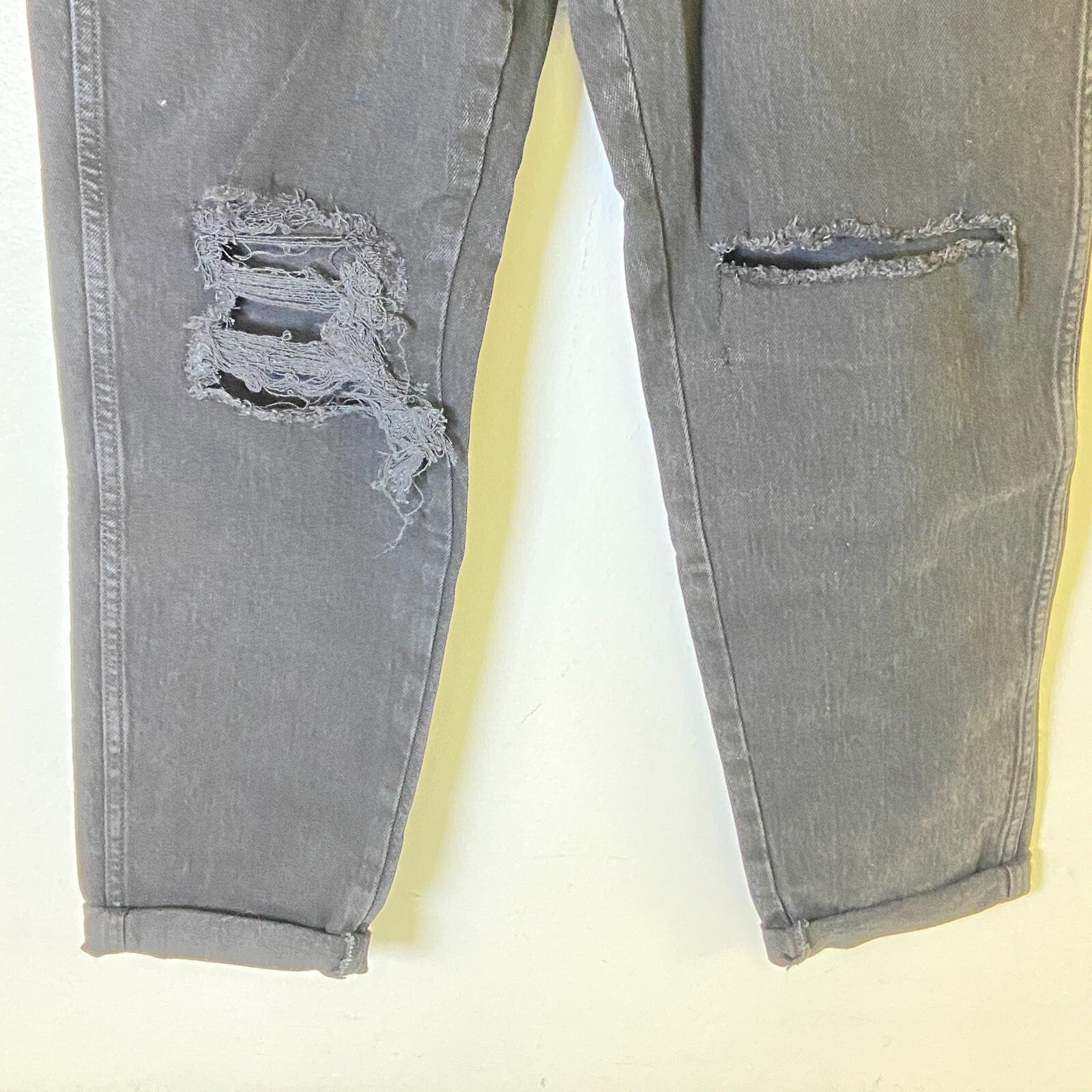 Arizona Curvy Mom Straight Ankle Fit Leg Jeans Women's Size 3 Color Black *NWT