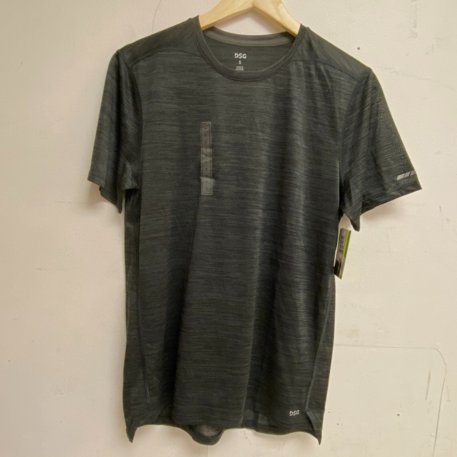 DSG Men's Short Sleeve Run T-Shirt Pure Black Double Dye Running DAM11215