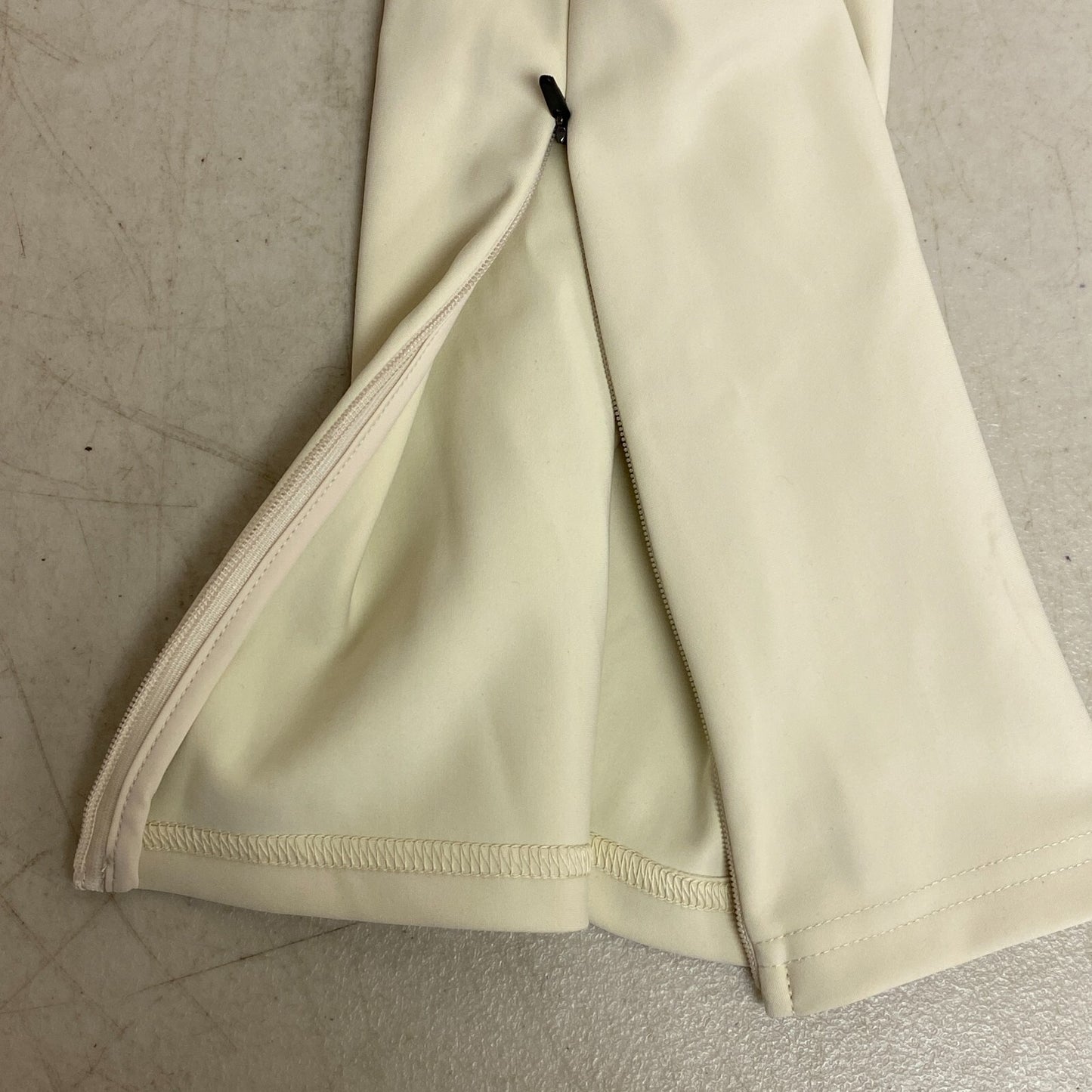 Calia Womens Sculpt Flare With Zip Light Sand WAX32296VC BRAND NEW