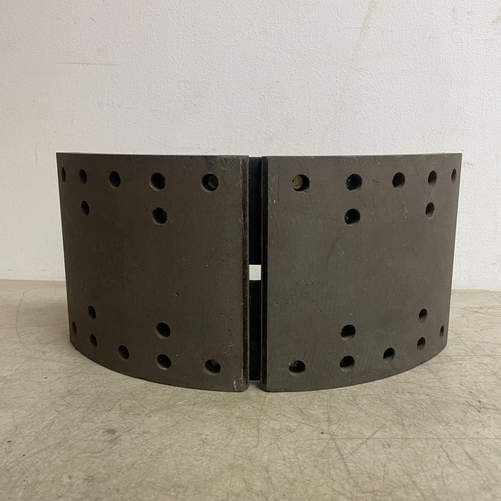 Haldex GR4311ER Relined Brake Shoe 16.5x7 Rear Eaton Style Anchor Pin Truck