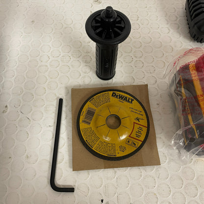 DEWALT FLEXVOLT 60V MAX Brushless Angle Grinder Kit DCG418X1 Kickback Protection