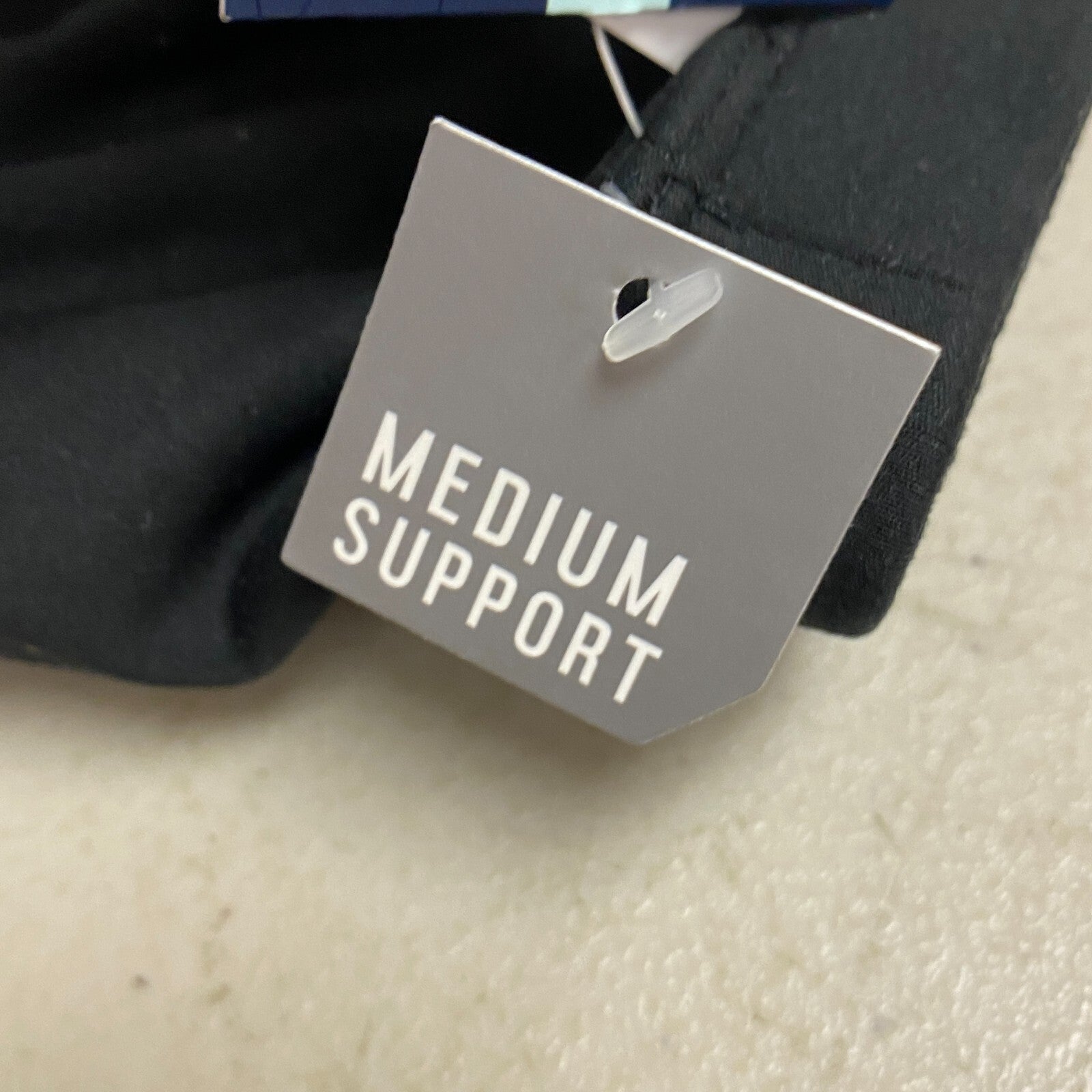 DSG Women's Medium Support Aspire Bra Halter Straps Pure Black DAW12702C New