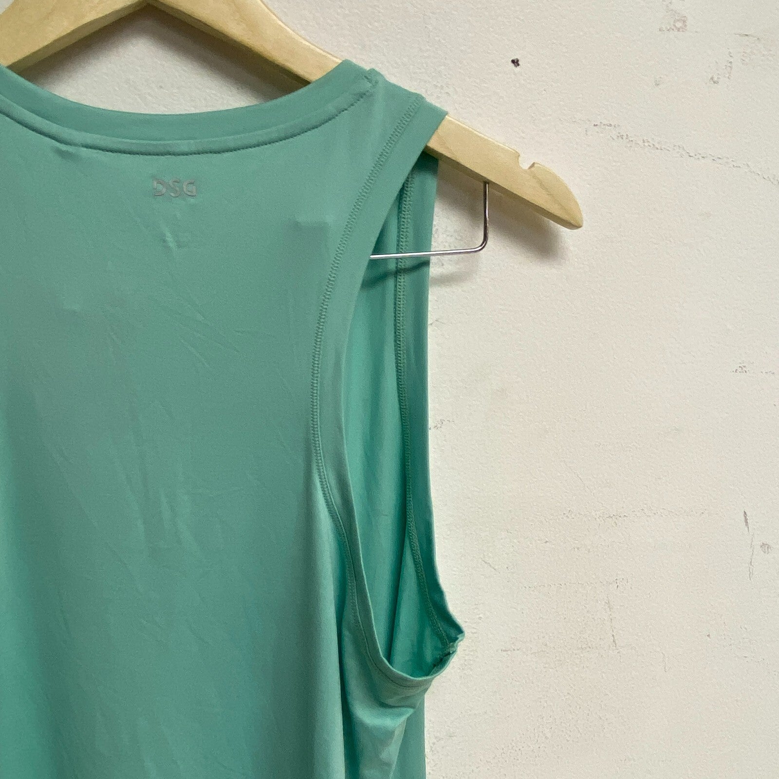 DSG Womens Movement Tank Aqua Tonic sleeveles Lightweight Summer Trendy DAW13363