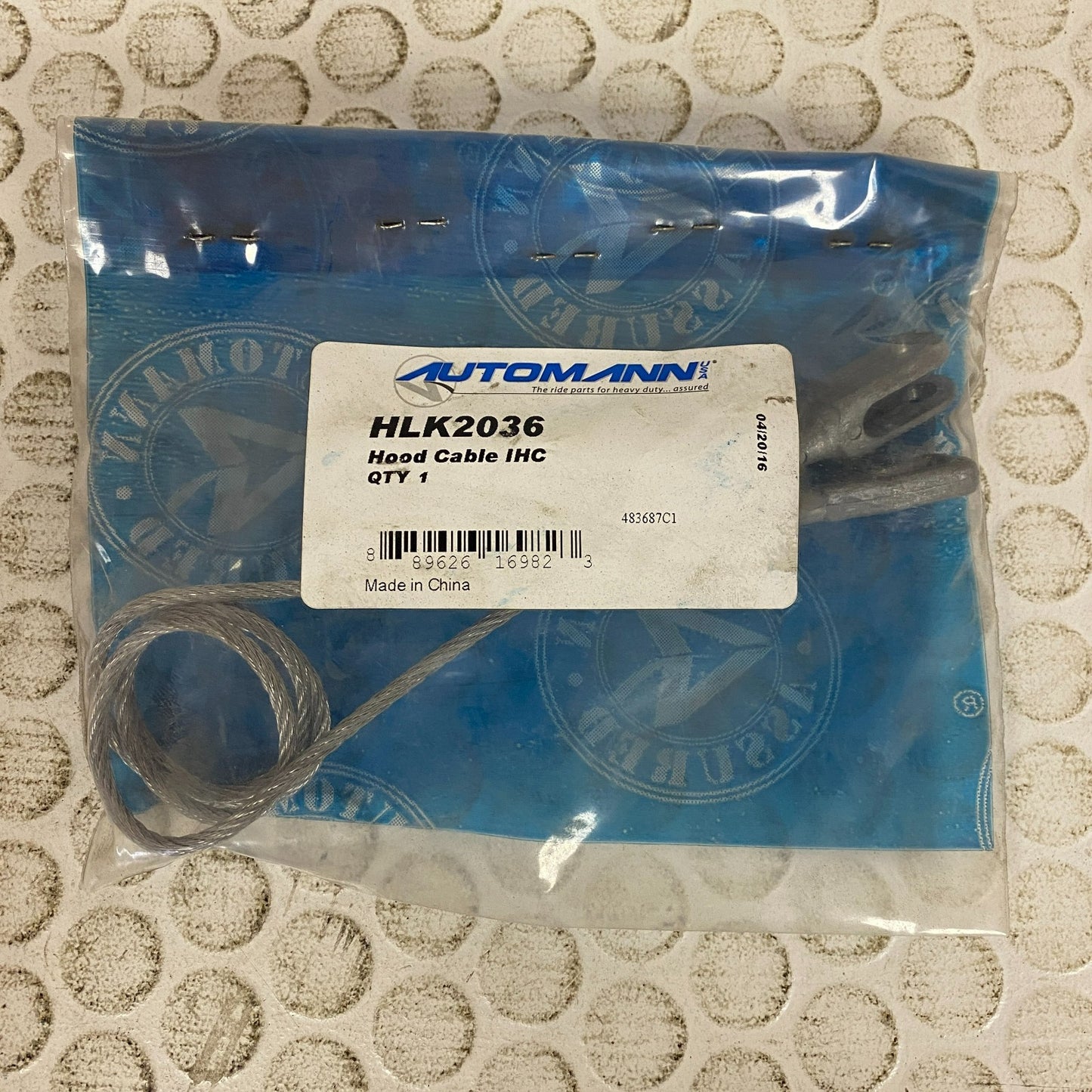 Automann Hood Latch Kit for Freightliner Columbia/Coronado HLK2036