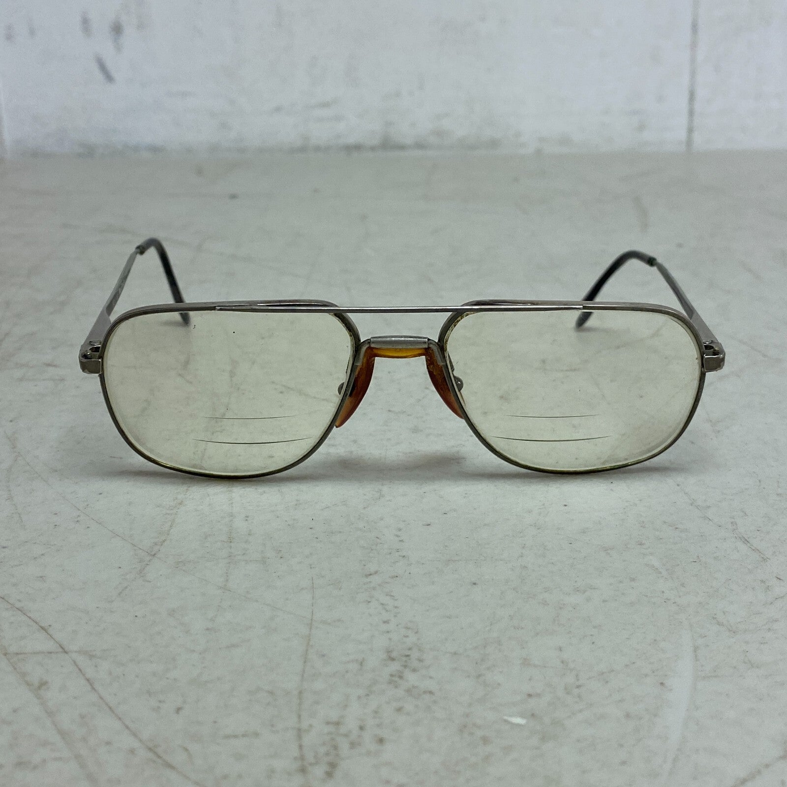 Bellamy Eyeglasses Frame Flex pads Frame Italy 145, USED - GOOD