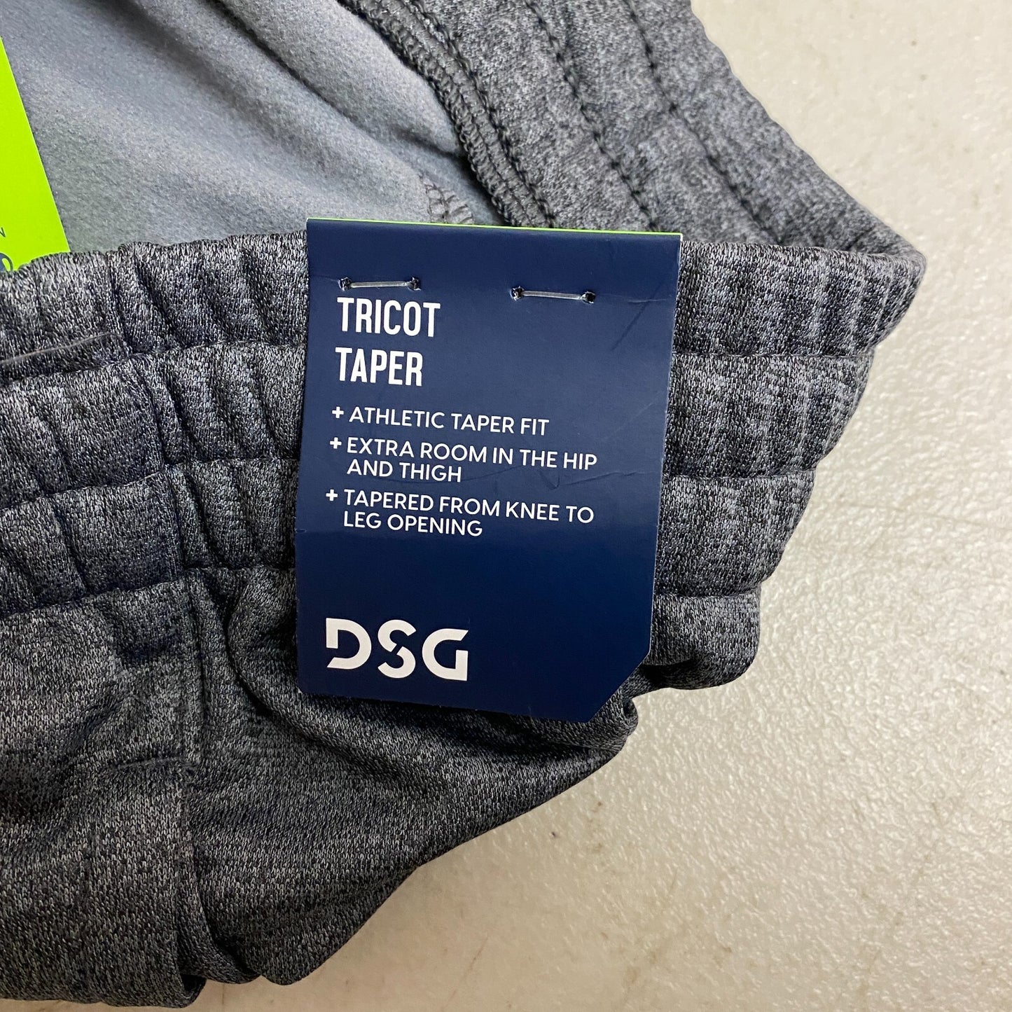 DSG Men's Training Tricot Taper Athletic Pants  Asphalt /Quiet Shade DAM12110H