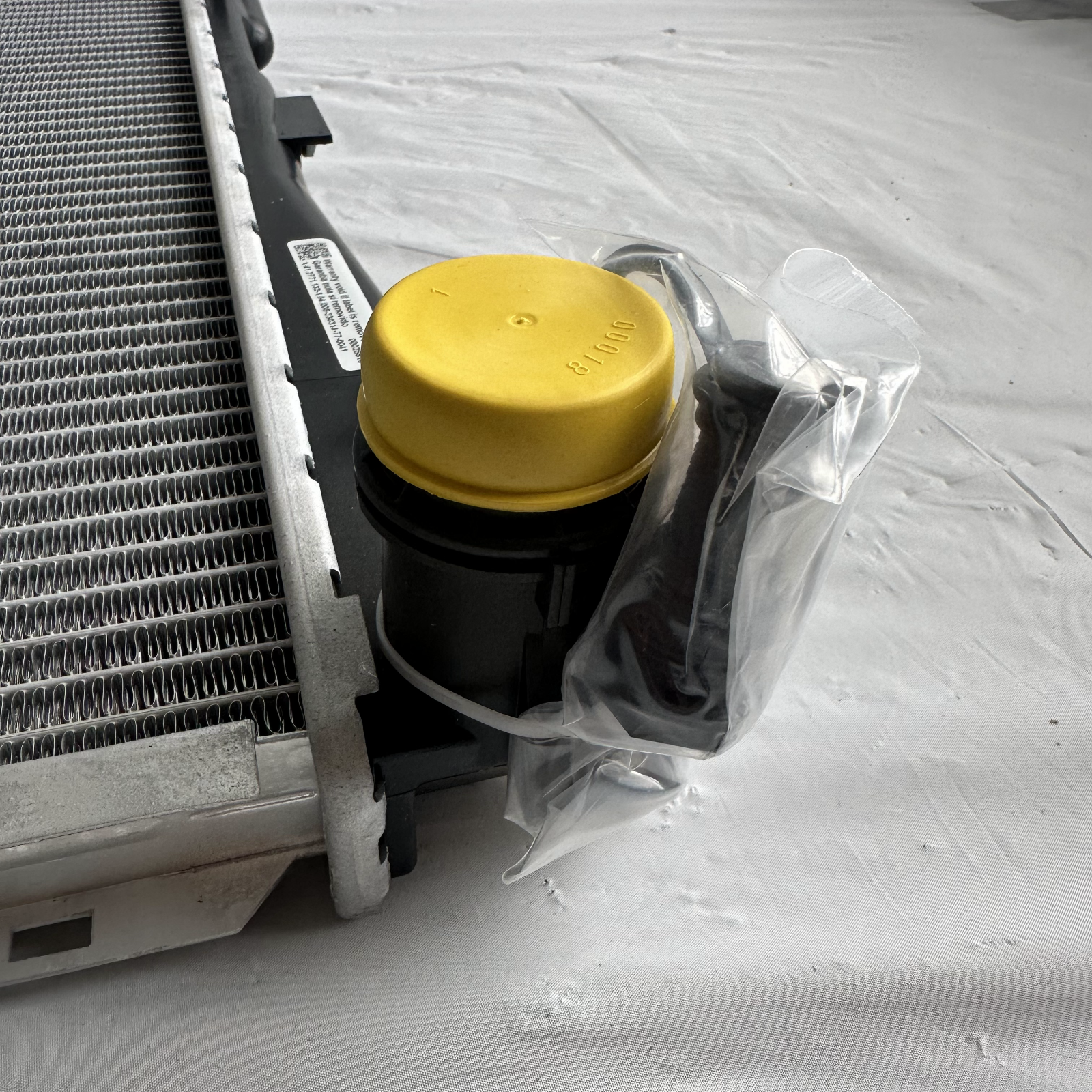 Carquest 438150 Premium Radiator for 2004-2006 BMW X3 Aluminum Core