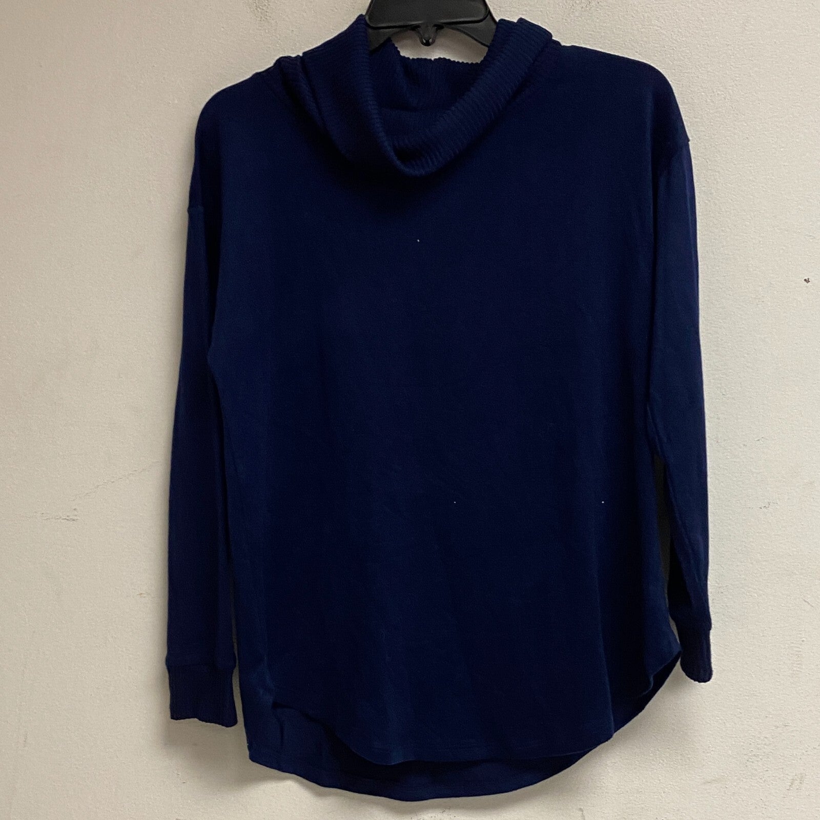 St. John's Bay Women's Long Sleeve Regular Fit Turtleneck size Petite Medium NWT