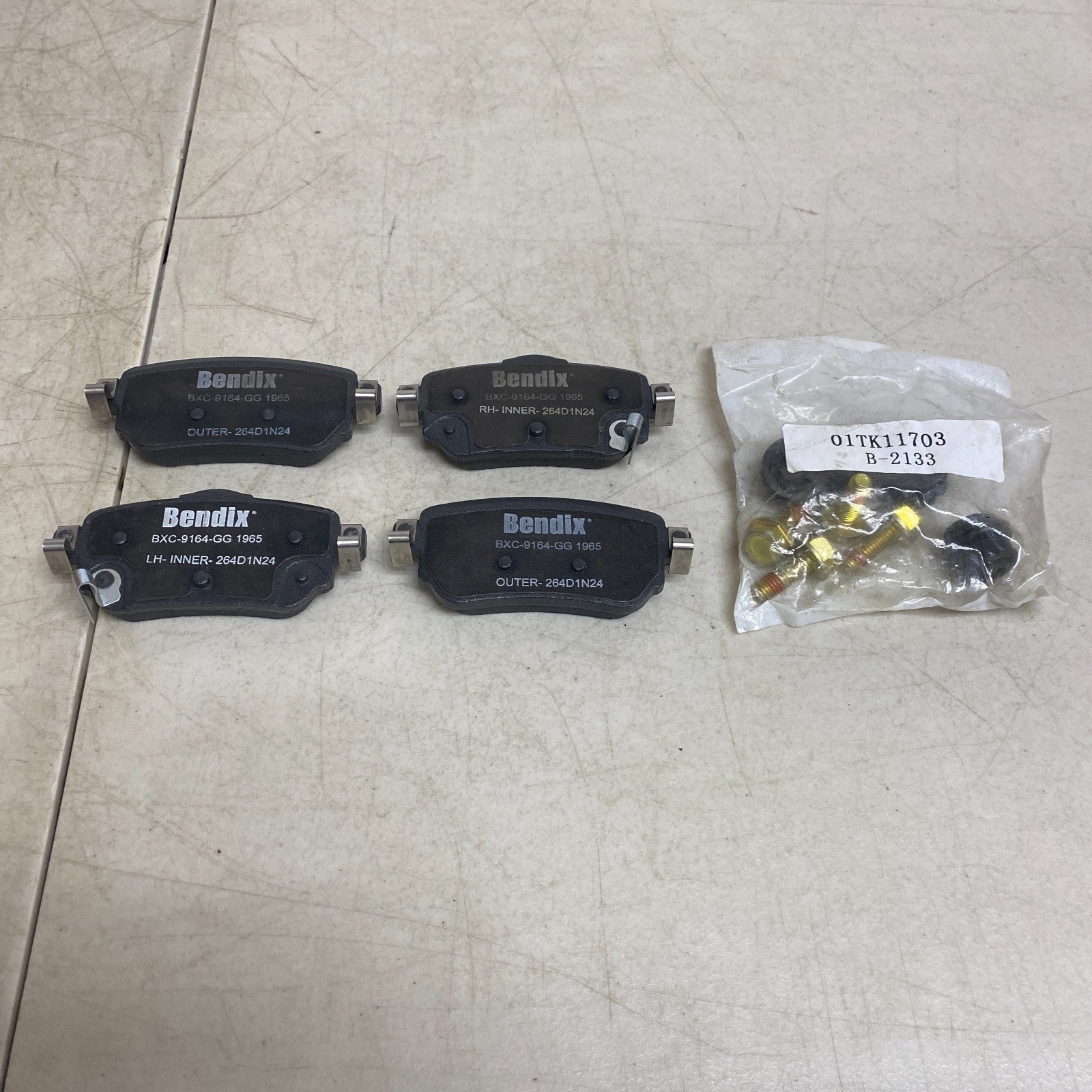 Bendix CFC1965 Priority1 Ceramic Rear Brake Pads for Nissan Rogue LEAF