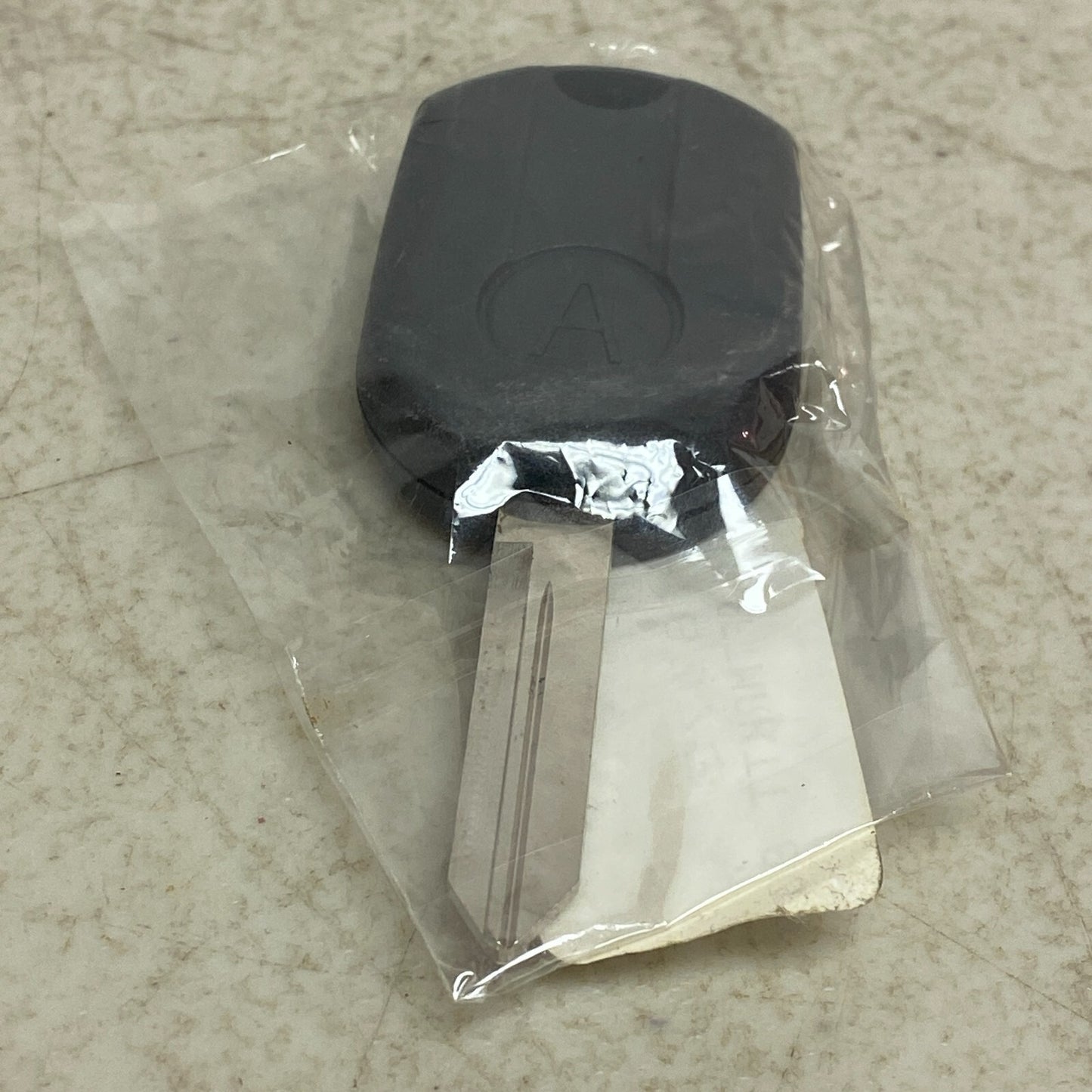 Ford Transmitter Aftermarket 4 Button Key Fob for 2007-2009 FORD FREESTYLE, 2013