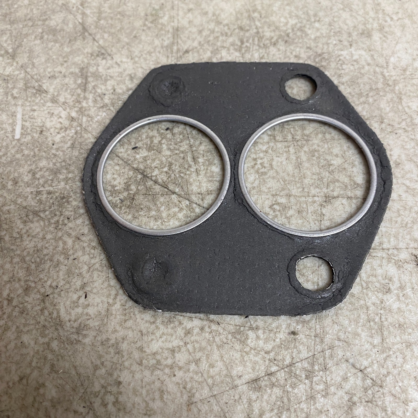 Walker 31539 Exhaust Flange Gasket 2-Bolt 2004-2005 Subaru Legacy