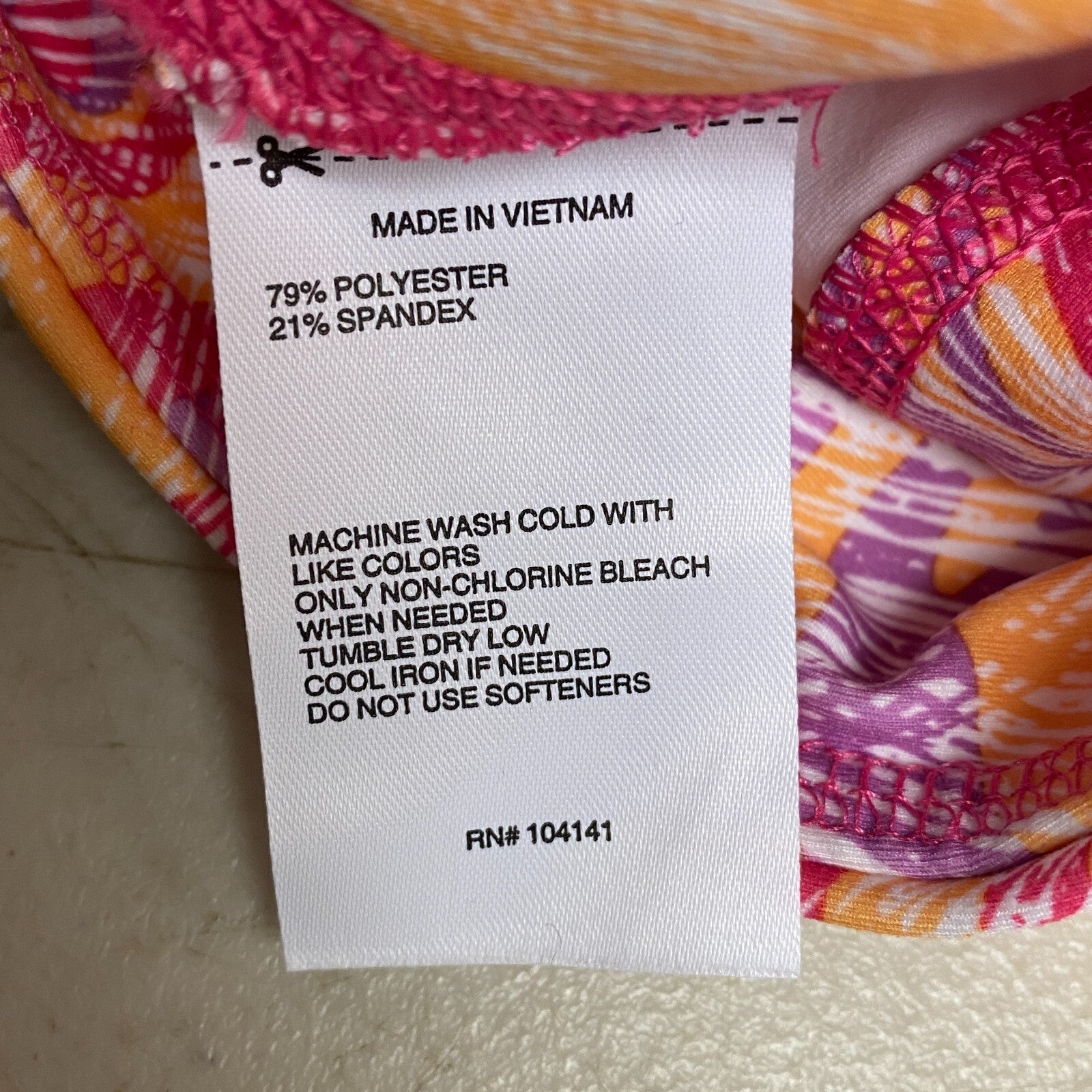 DSG Women's Momentum Capri Abstract Zebra Tangerine Multicolor DAW12304PRT