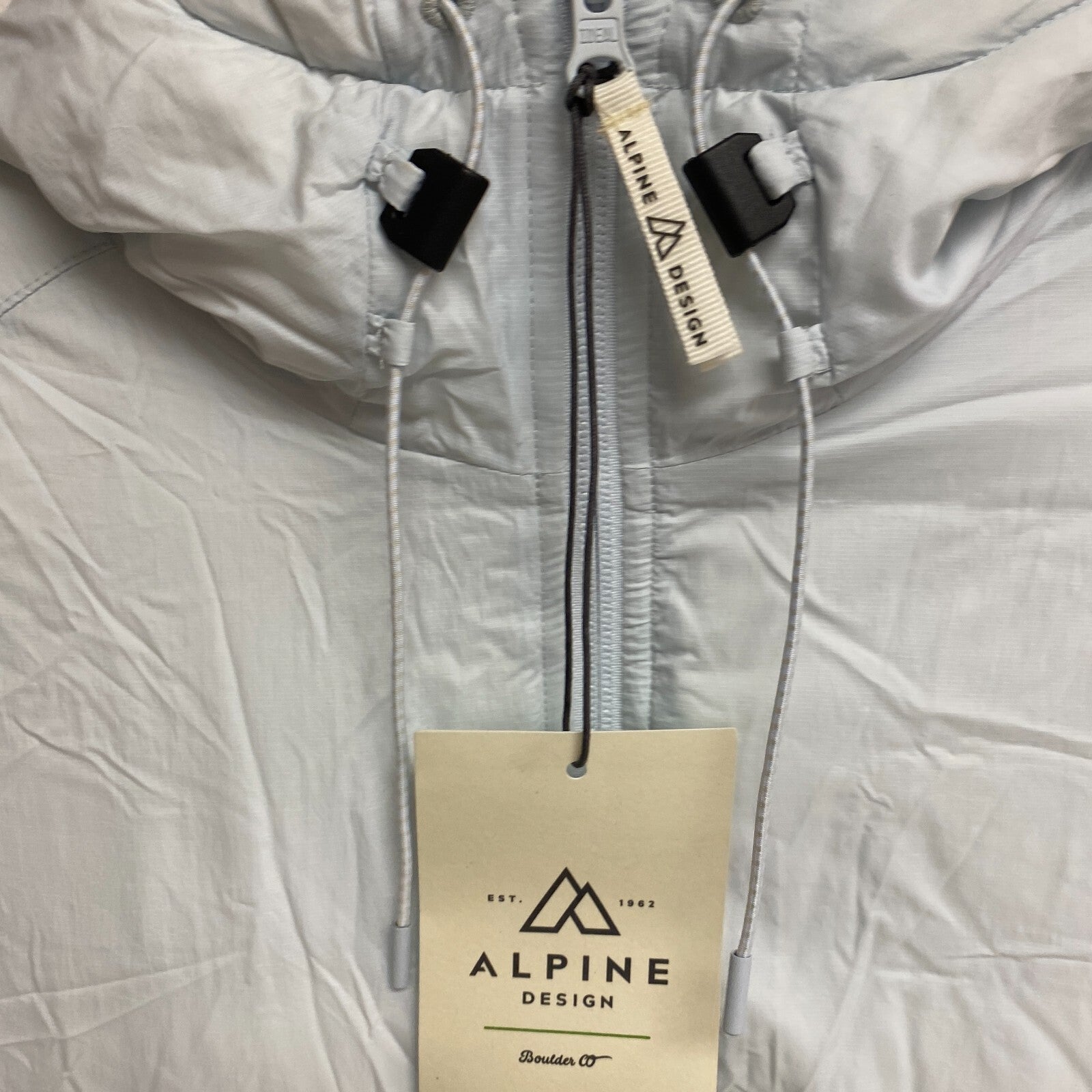 Alpine Design Women's AD  Winter Hill Insulated Jacket Sparkling Water ADW23500