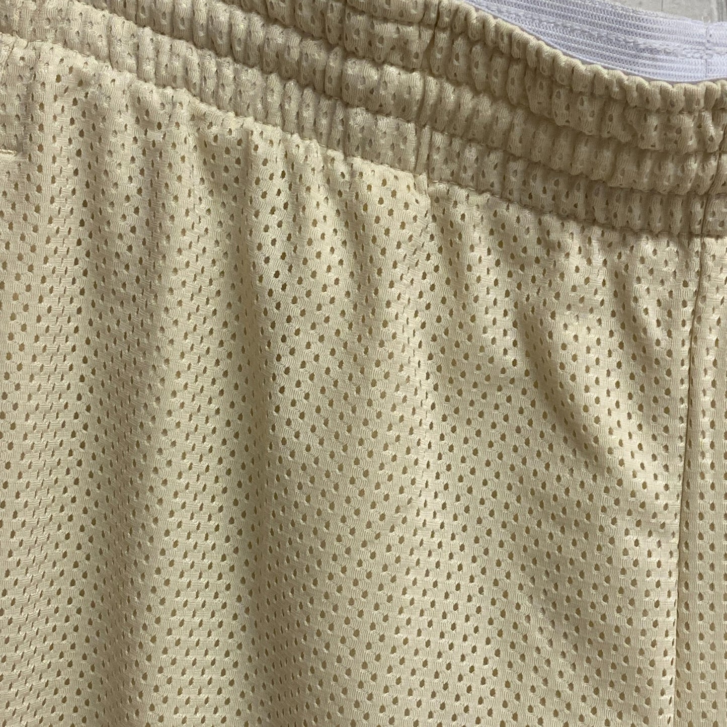 DSG Women's Mid-Rise 7" Light Sand Performance Athletic Shorts Summer DAW39137M