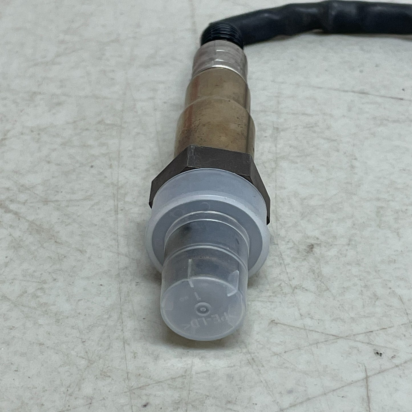 BOSCH 16736 Premium OE Oxygen Sensor for Chevrolet Cruze, Cruze Limited, Sonic