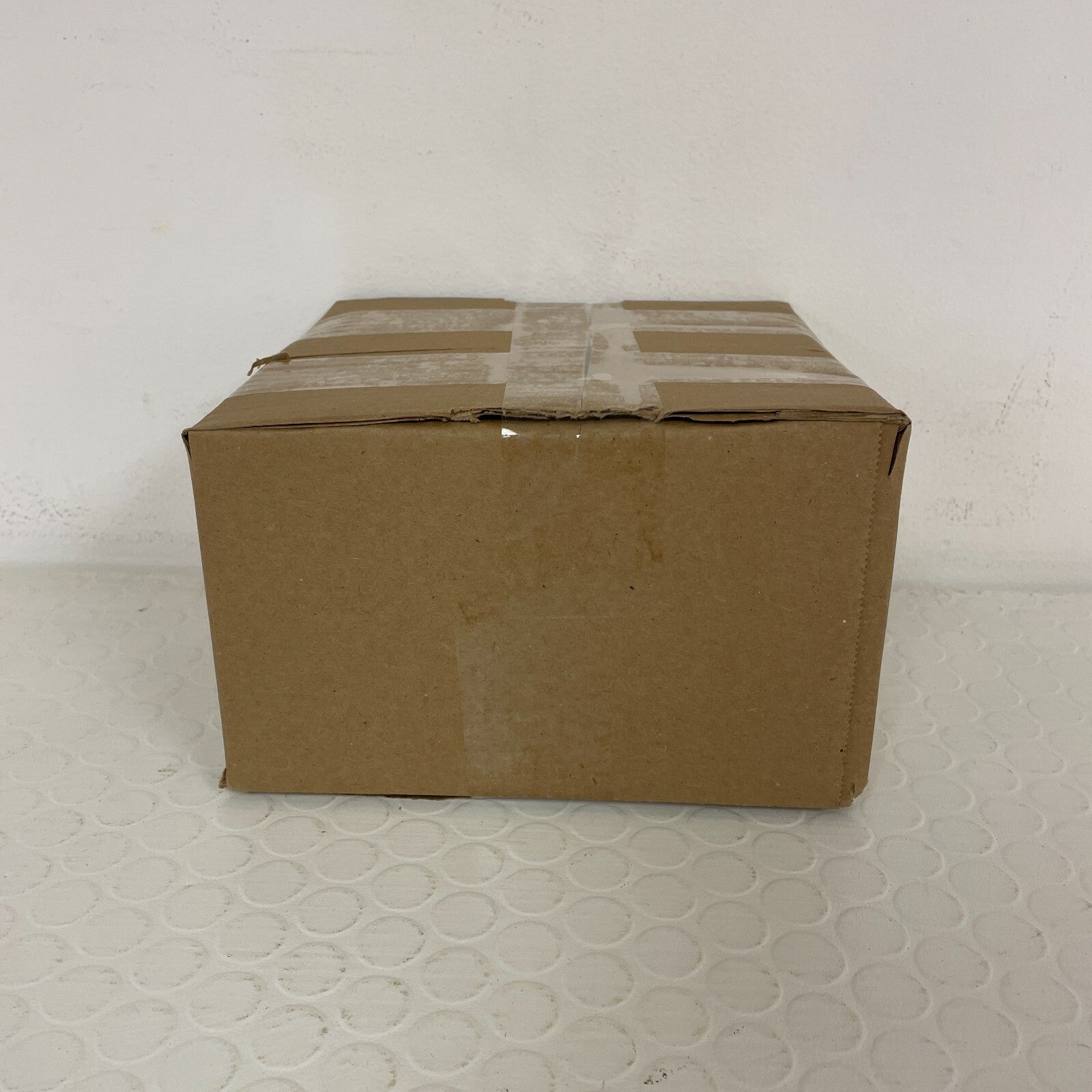 DK-2205 62mm x 30.4cm or 2.4" x 100' Continuous Paper Label Tape for Brother QL