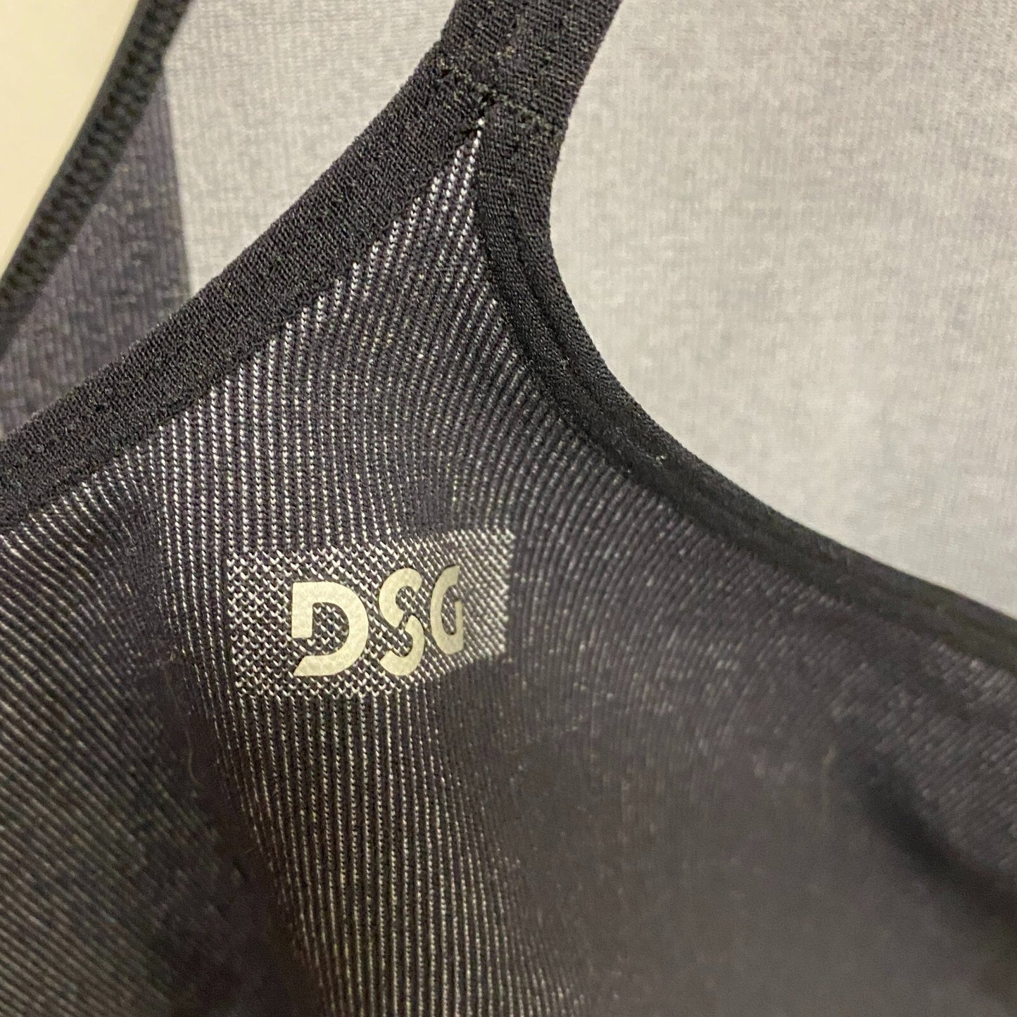 DSG Women's Seamless Brami Pure Black Solid Sleeveless Racerback BOSSW13308