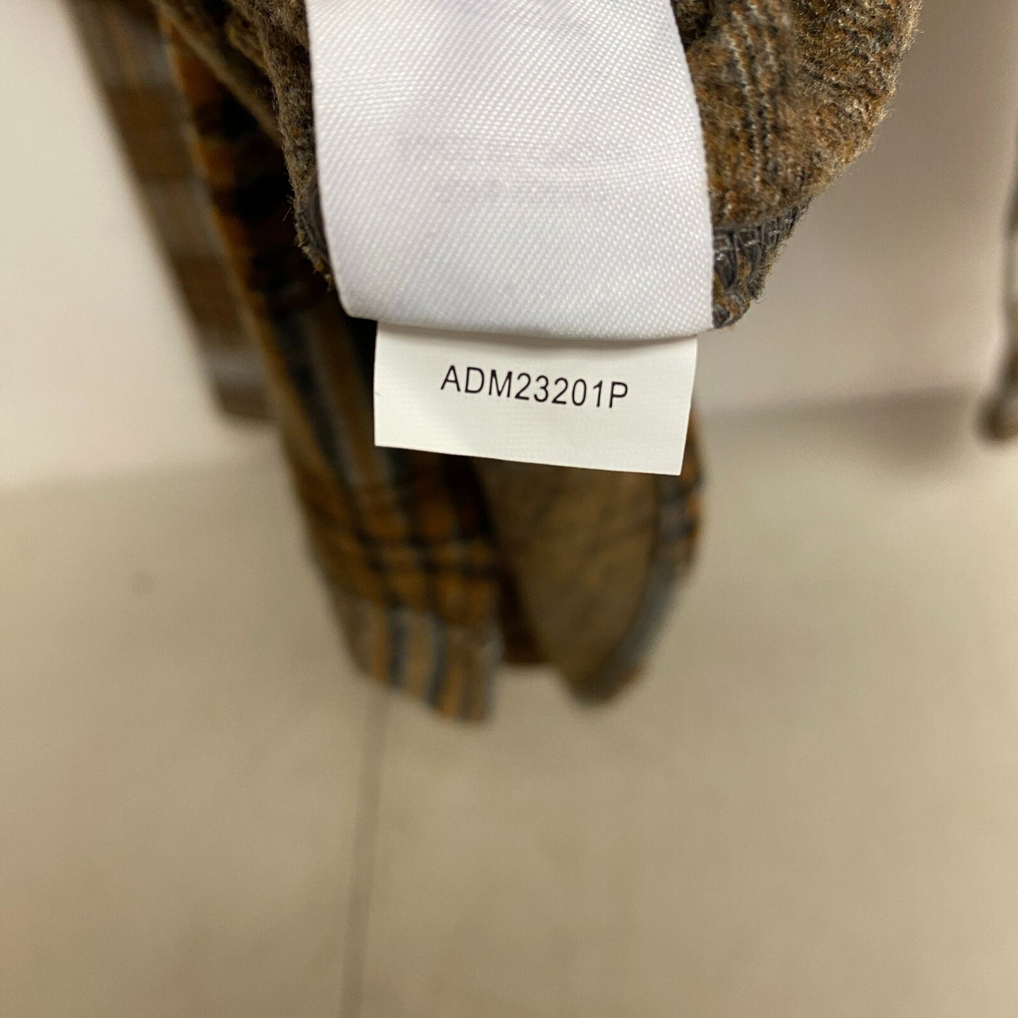 Alpine Design Men's AD M Wanderful Button Up Plaid Grey Montawk Plaid ADM23201P