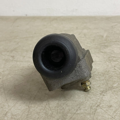 Carquest Wearever Drum Brake Wheel Cylinder 1-1/8" Bore Silver WCA8852