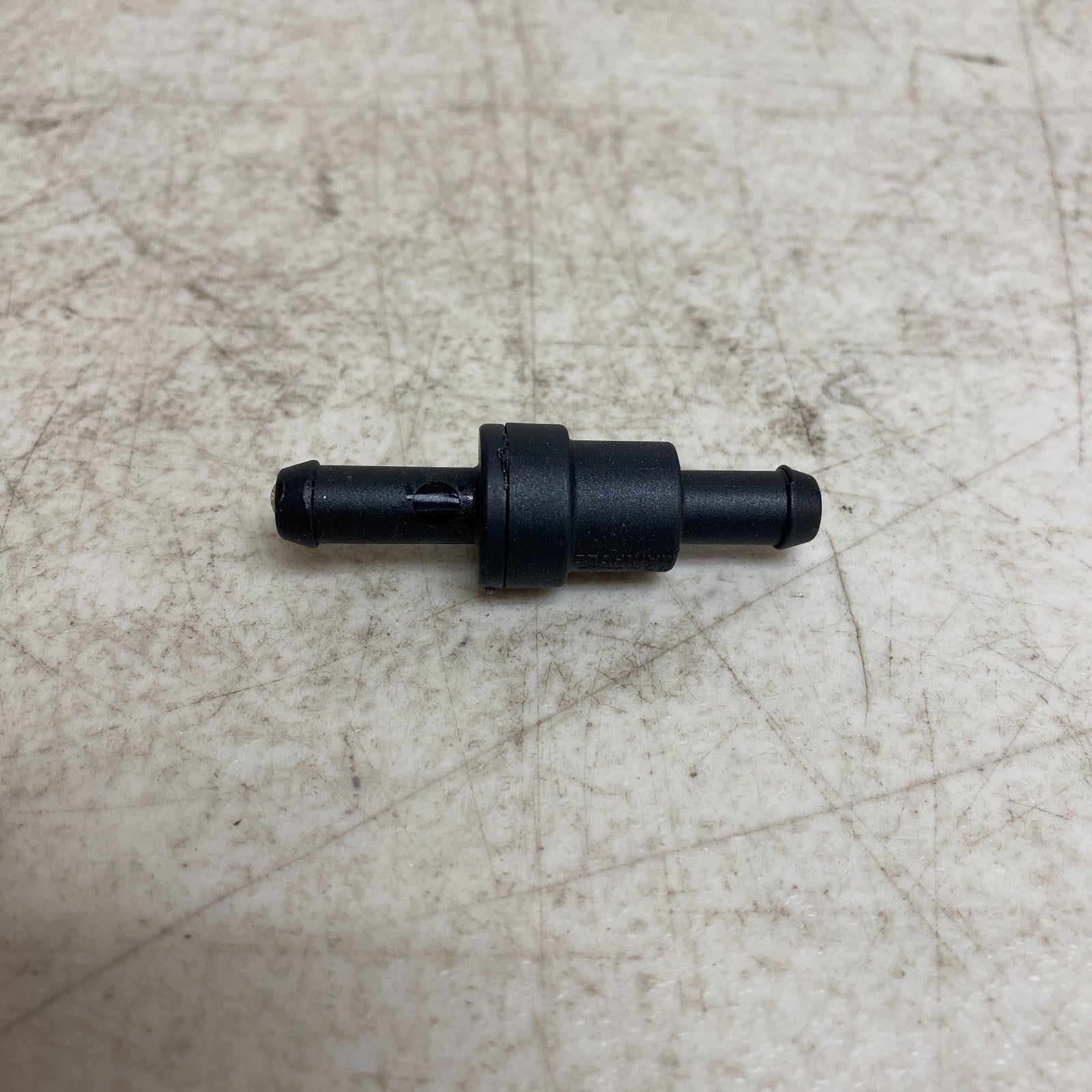 Beck/Arnley 045-0299 PCV Valve Inline 90-Degree 1990-1993 Geo Storm