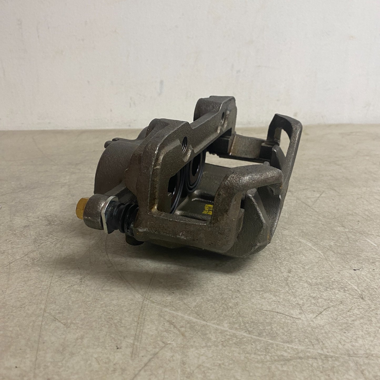 PERFECT STOP 89-00608B Remanufactured Front Brake Caliper w/Bracket & Hardware