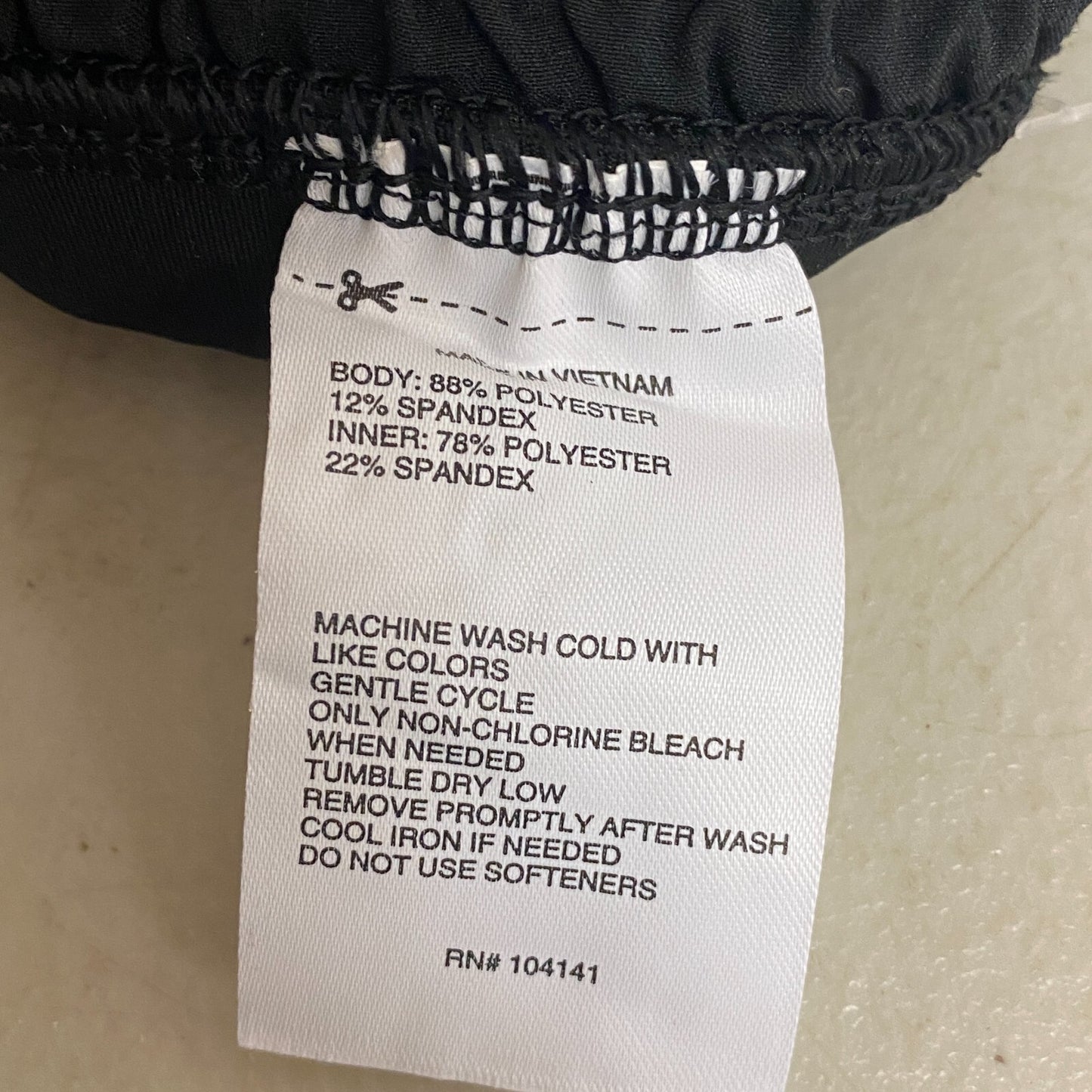 DSG Women's 6"Running Mid Rise 2 in 1  Short Woven Top Layer Pure Black DAW11193