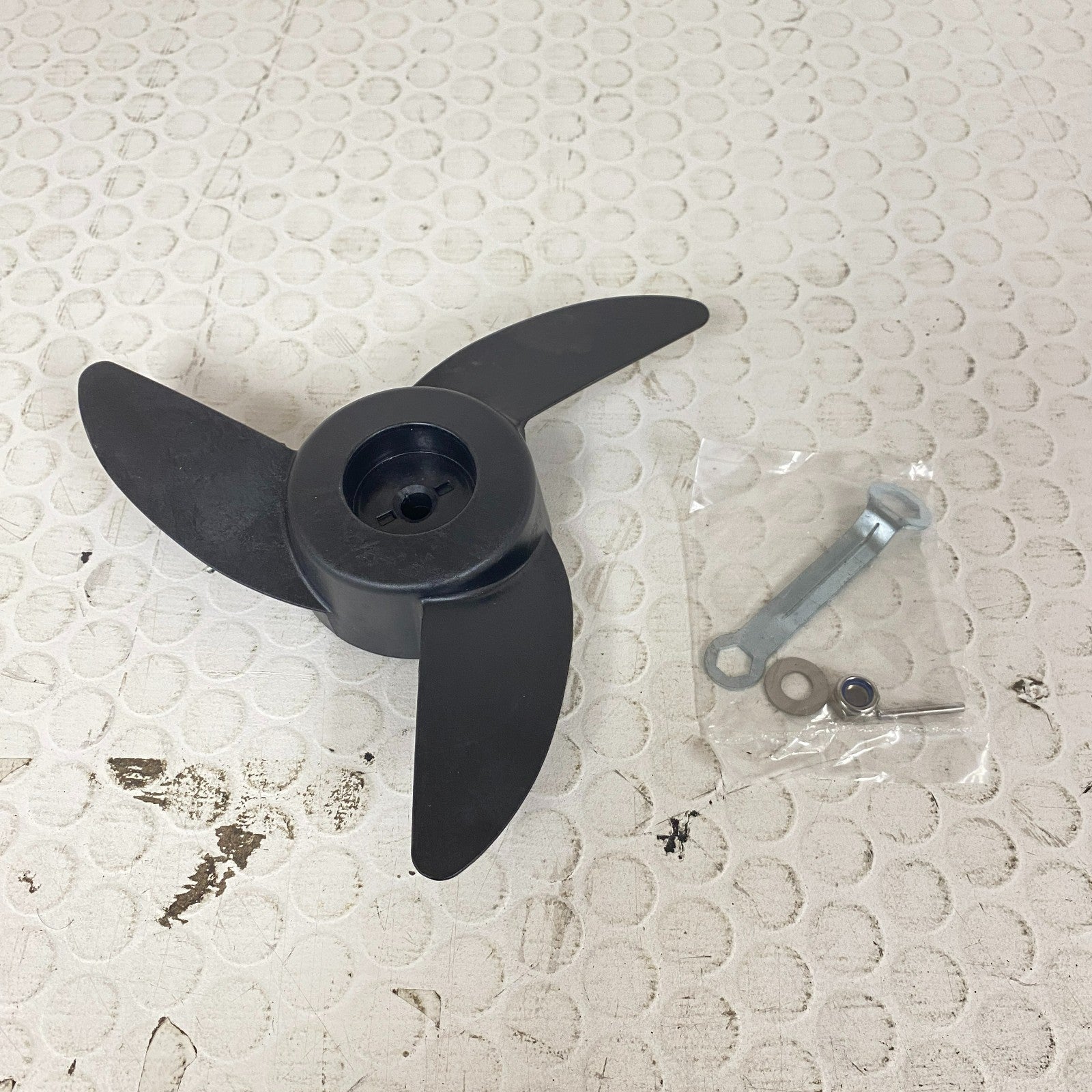 Electric Trolling Motor Propeller 3 Blade Universal Replacement M4 Outboard