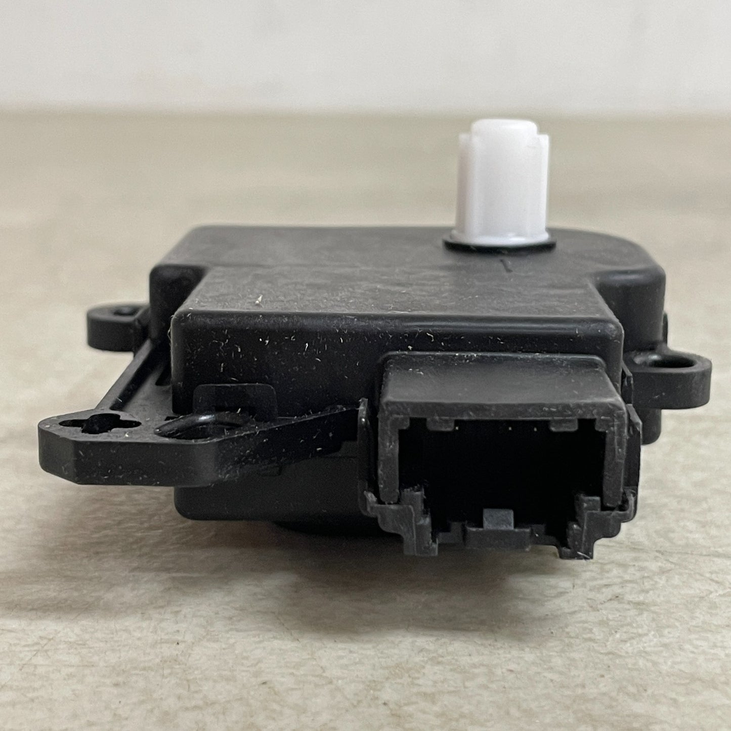 Dorman 604-368 HVAC Blend Door Actuator AC Heater Temp Control