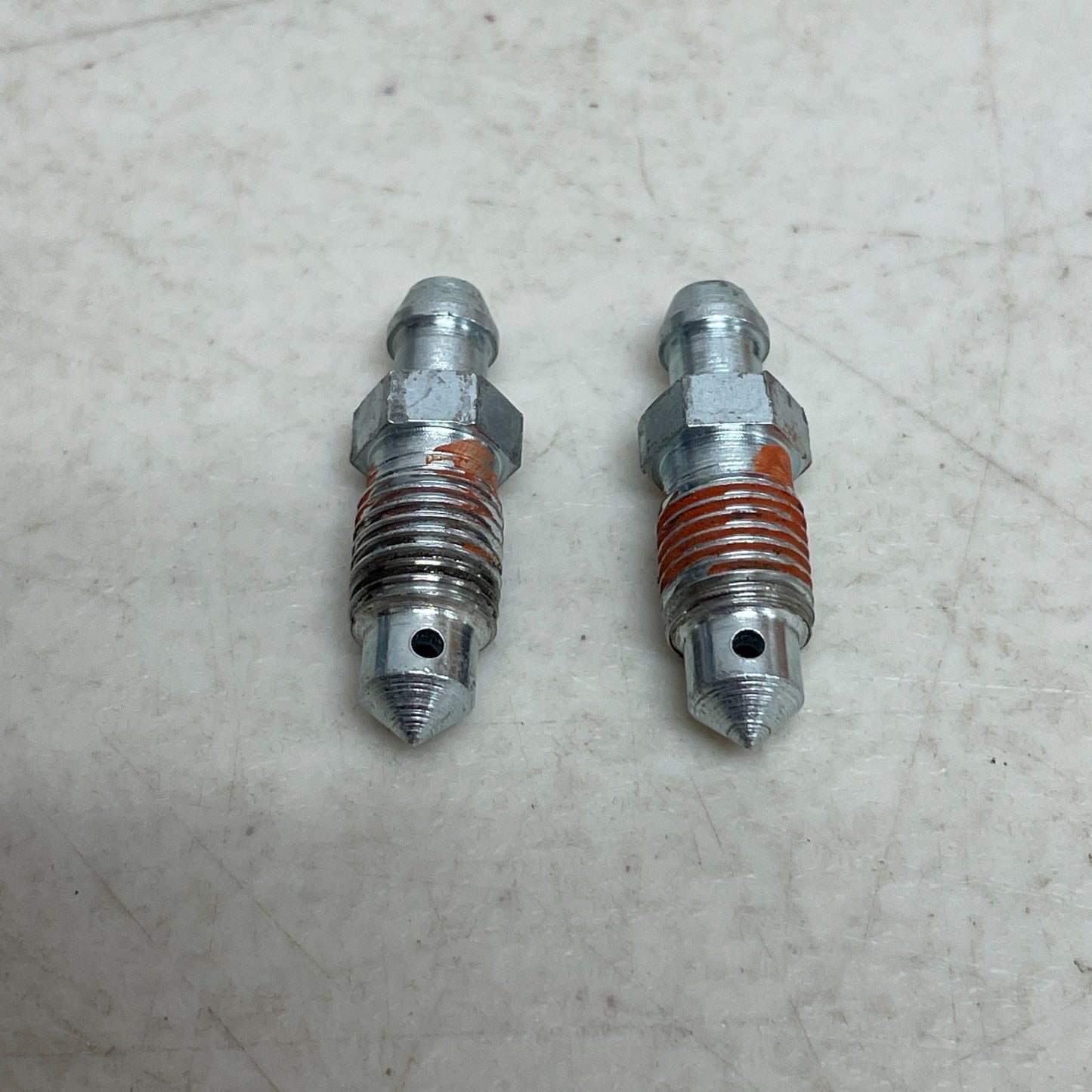 Dorman 12701 Quick Brake Bleeder Screws 3/8-24 x 1-3/16" 2-Pack  Zinc Coated S