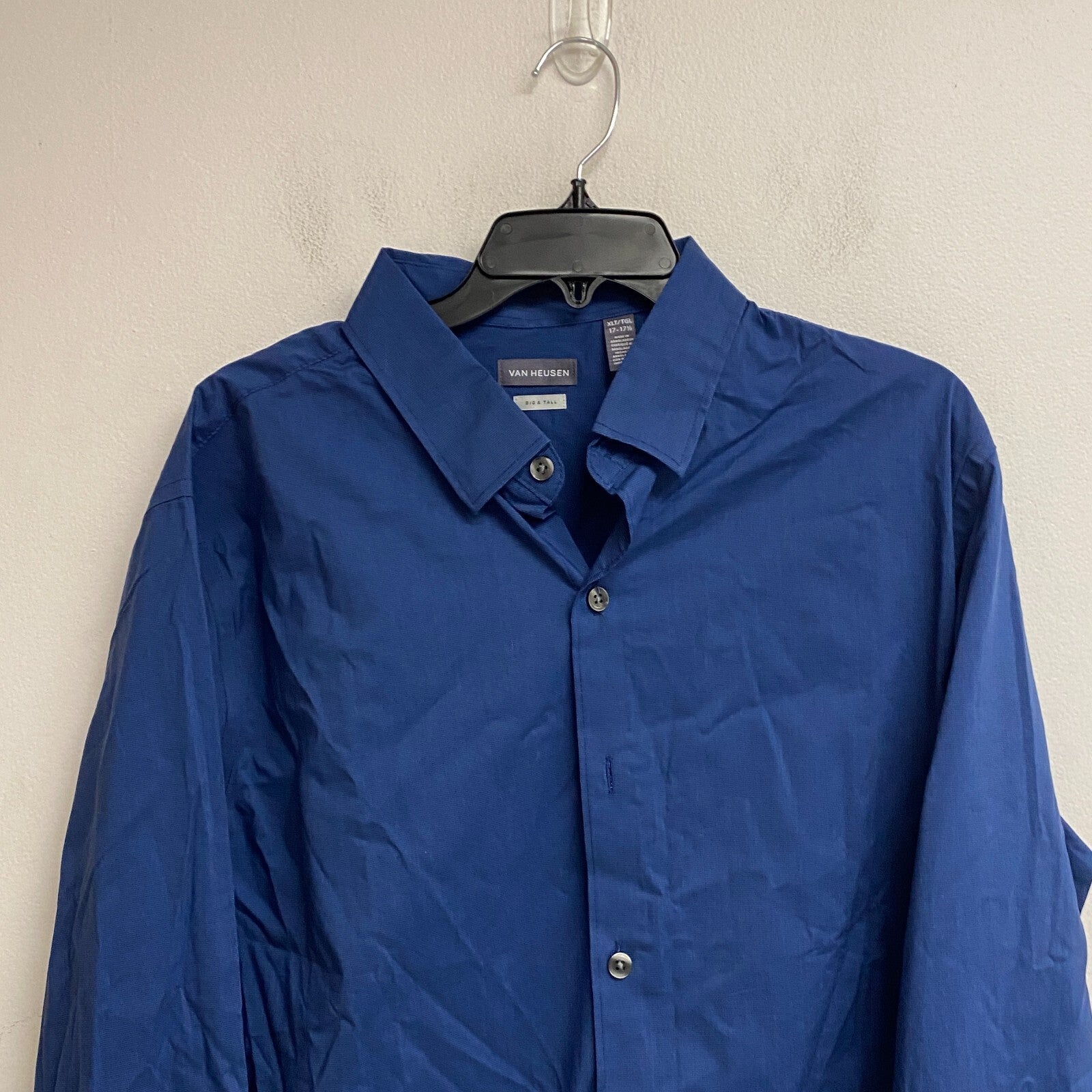 Van Heusen Big And Tall Long Sleeve Button Up Collared Shirt Size XLT Color Blue
