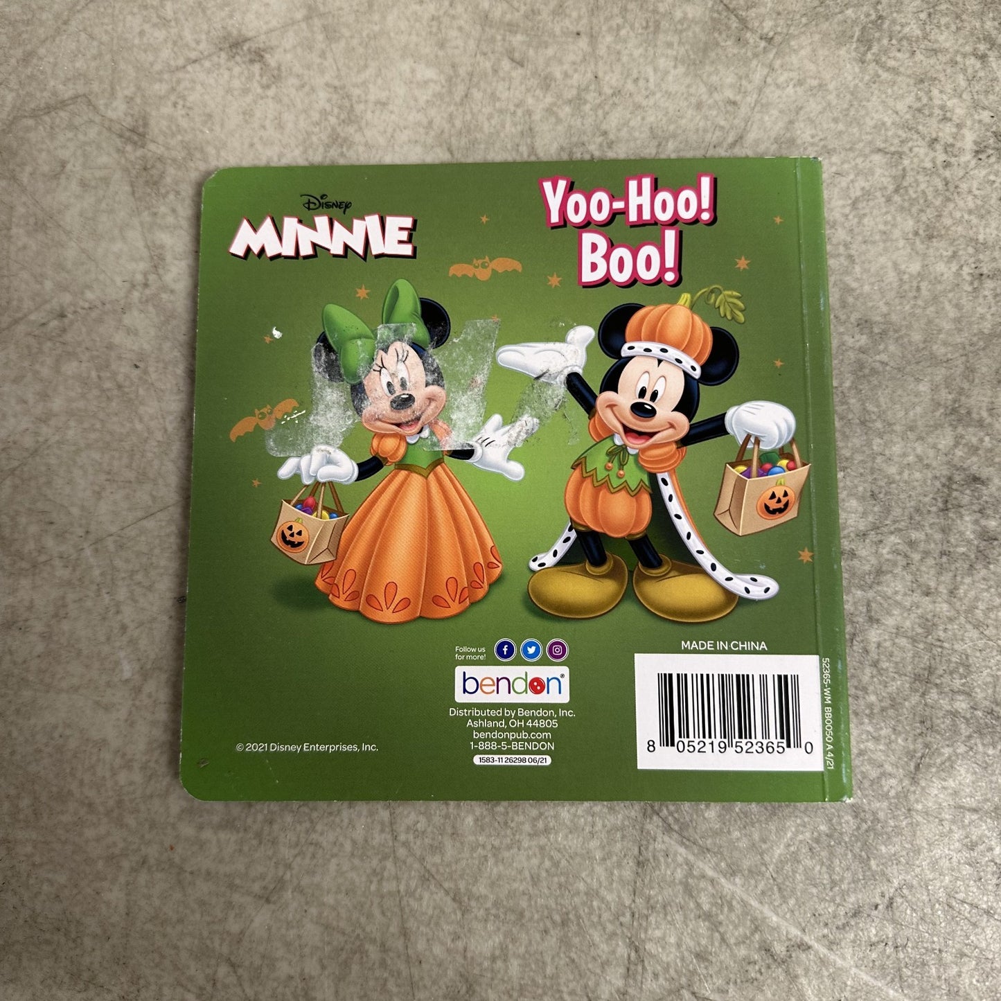Bendon + Disney Mickey & friends Trick or Treat Halloween book - BRAND NEW