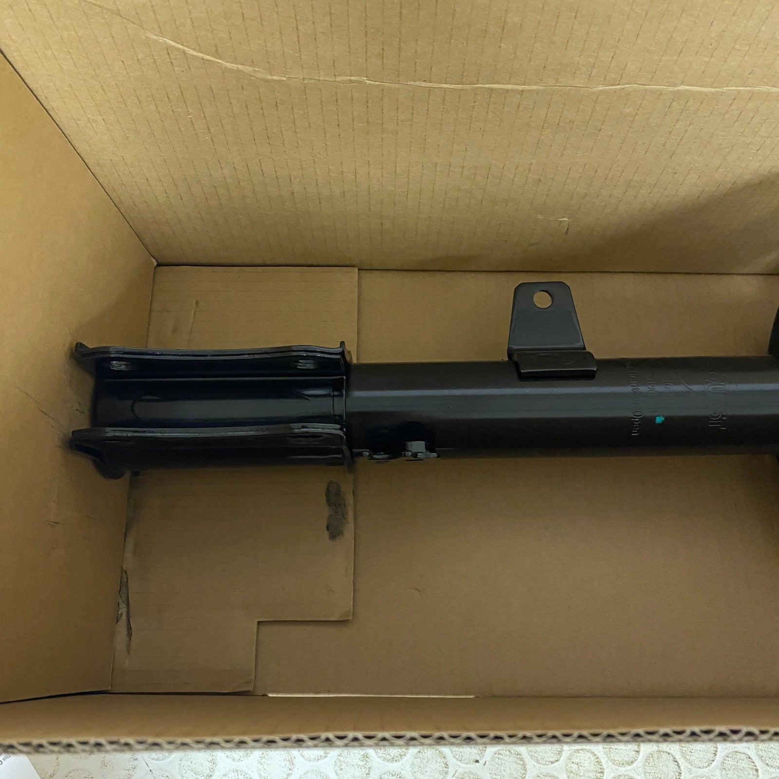 CARQUEST Premium Complete Strut Assembly Coil Spring Mount 18-816379