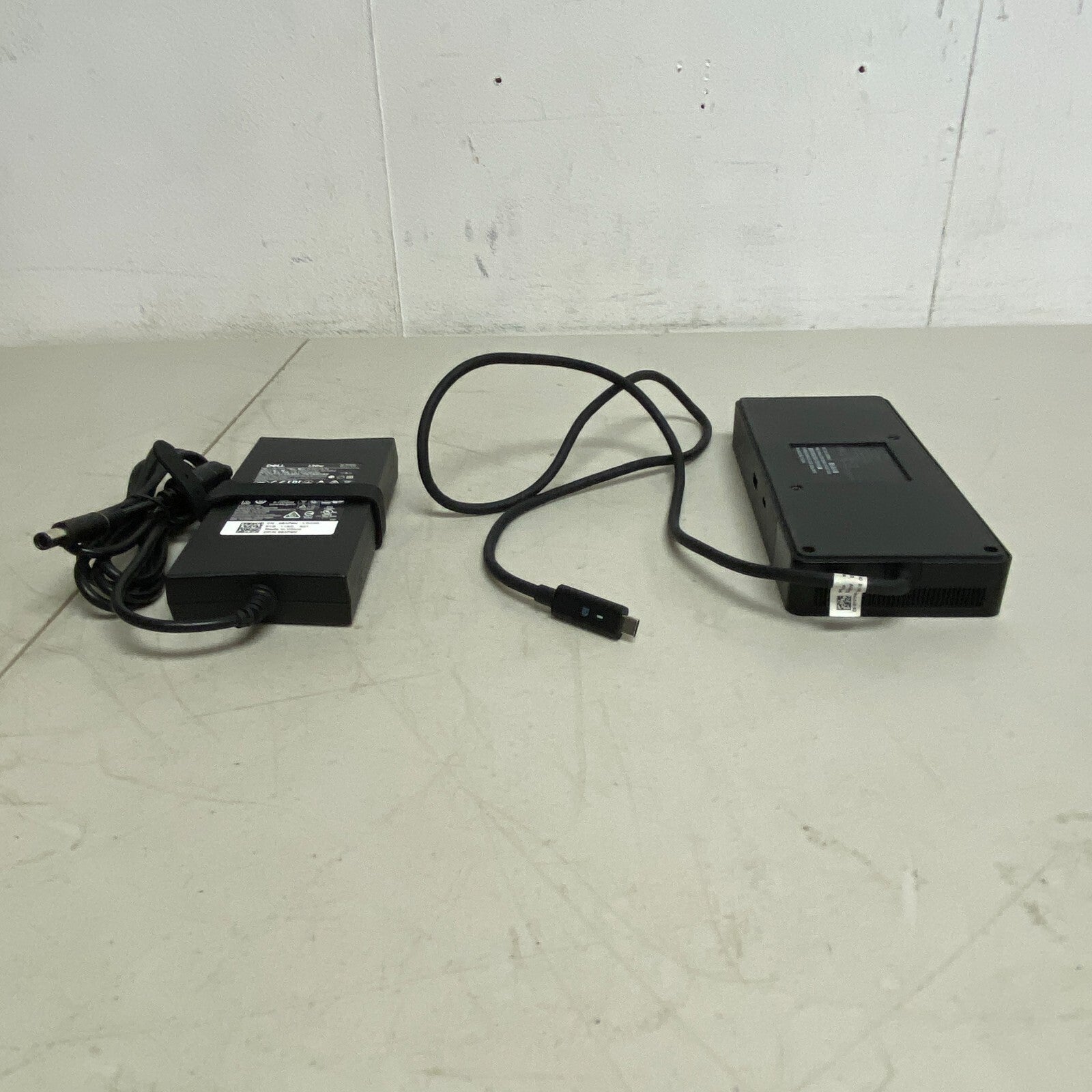 Dell Thunderbolt Docking Station w/ 180W AC Power (130W Power Delivery) WD19TBS