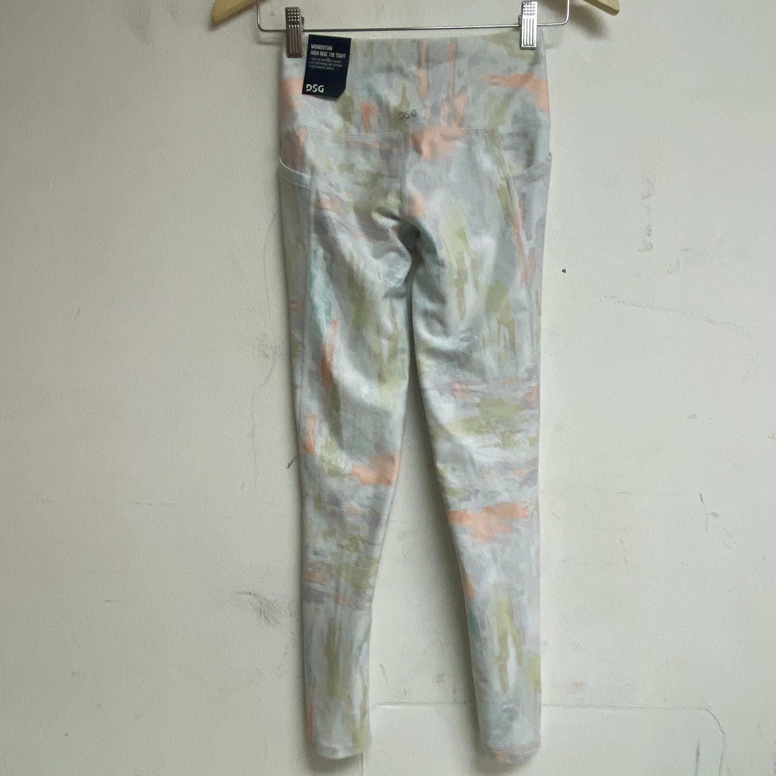 DSG Women's Momentum 7/8 Legging Torn Camo Multi Stylish Trendy DAW12306PRT