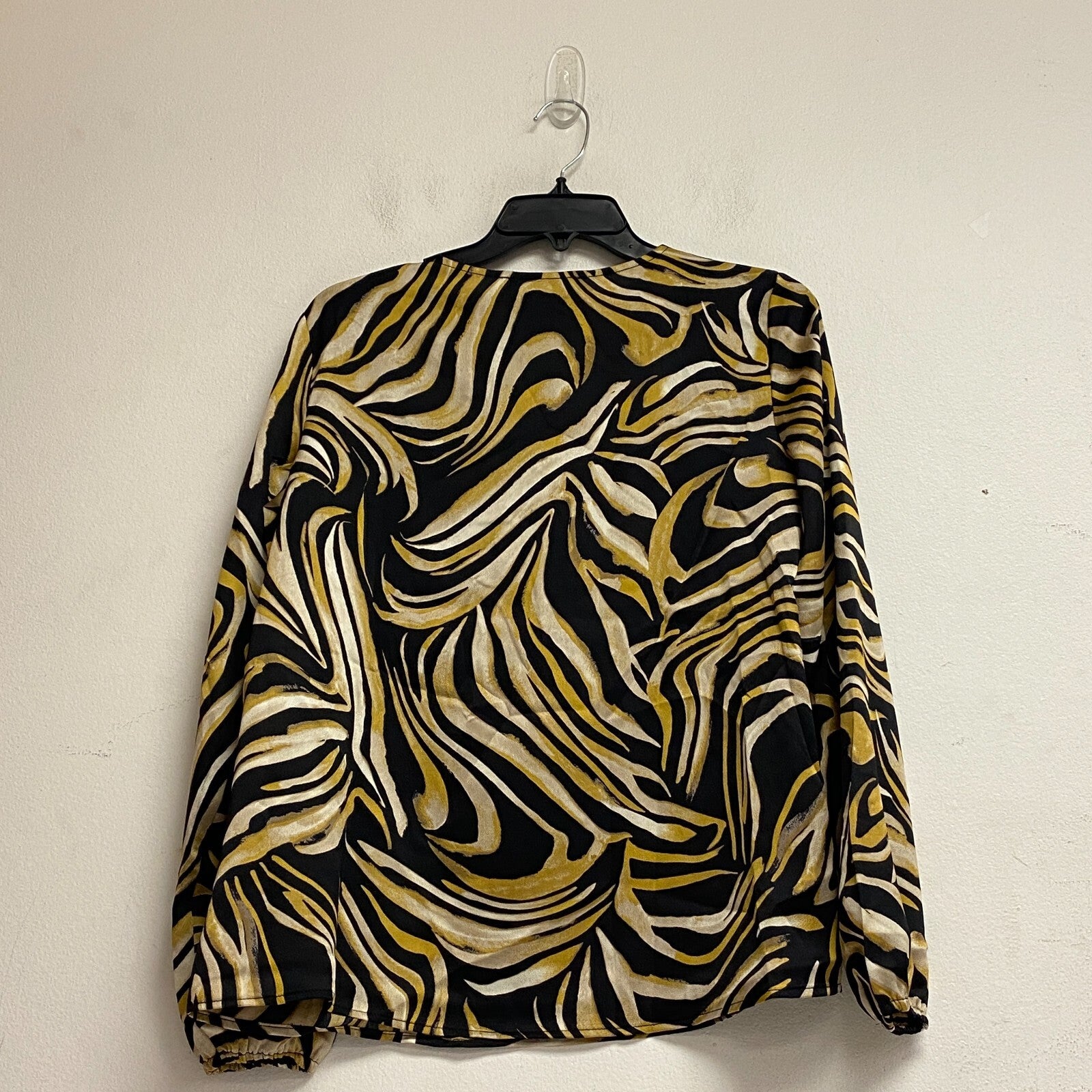 Black Label Women's Split Crew Neck Long Sleeve Size Small Color: Black Marigold