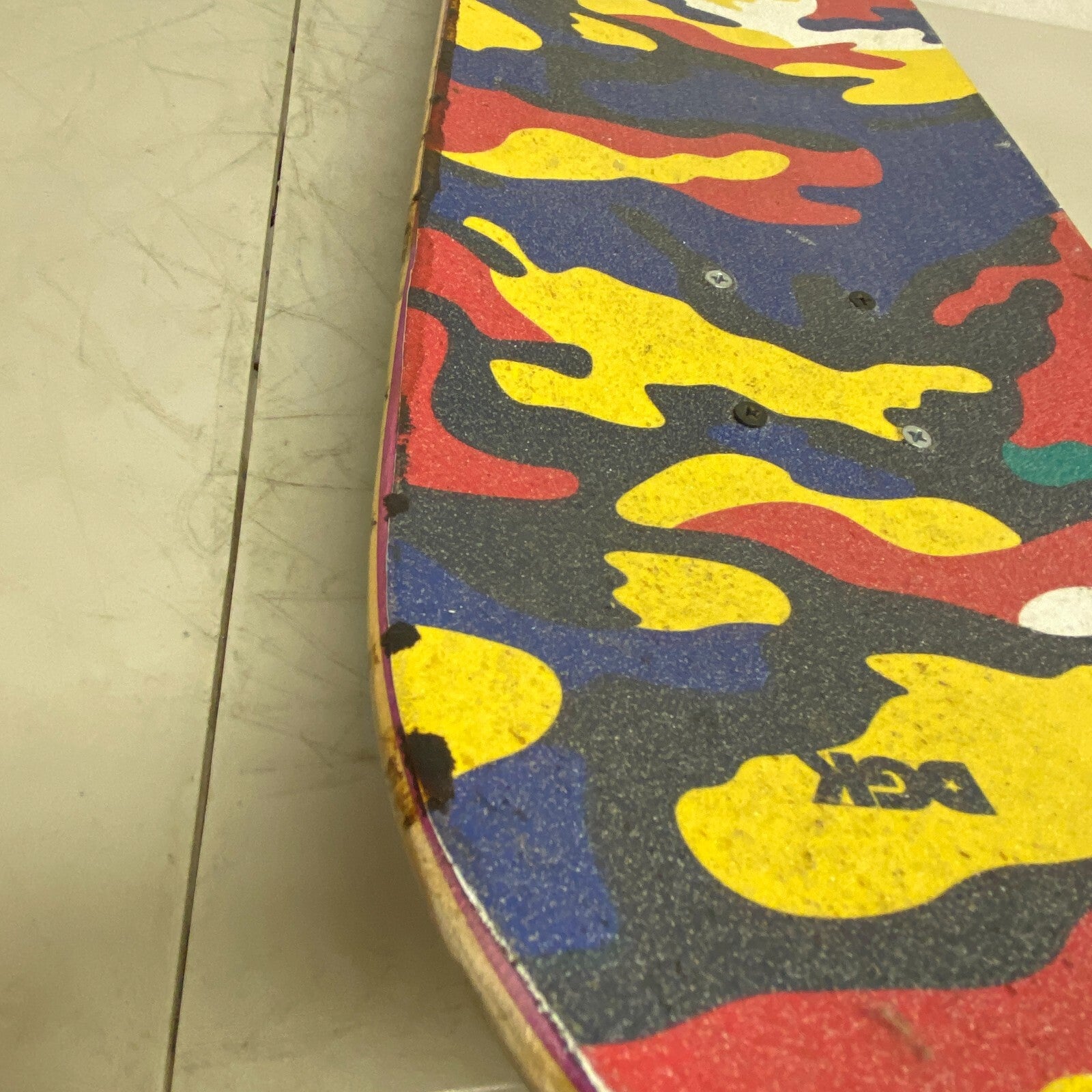 DGK Bottle Cap Skateboard 8.1" W/Orge Pugs Wheels Reds Bearing Independent Trunk