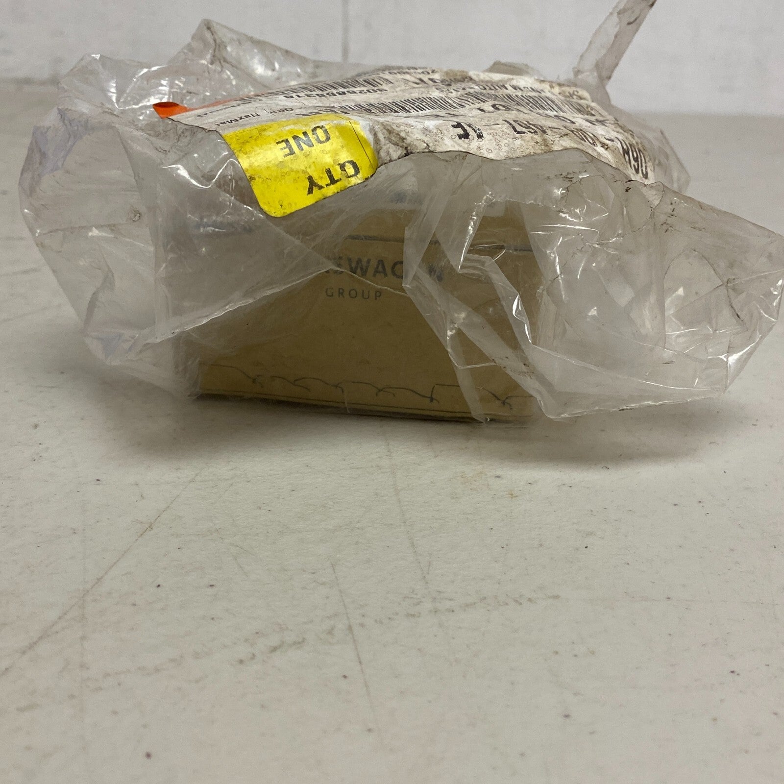 Inner Engine Timing Chain Tensioner 06H109467AE For Audi A3 VW Beetle Tiguan CC