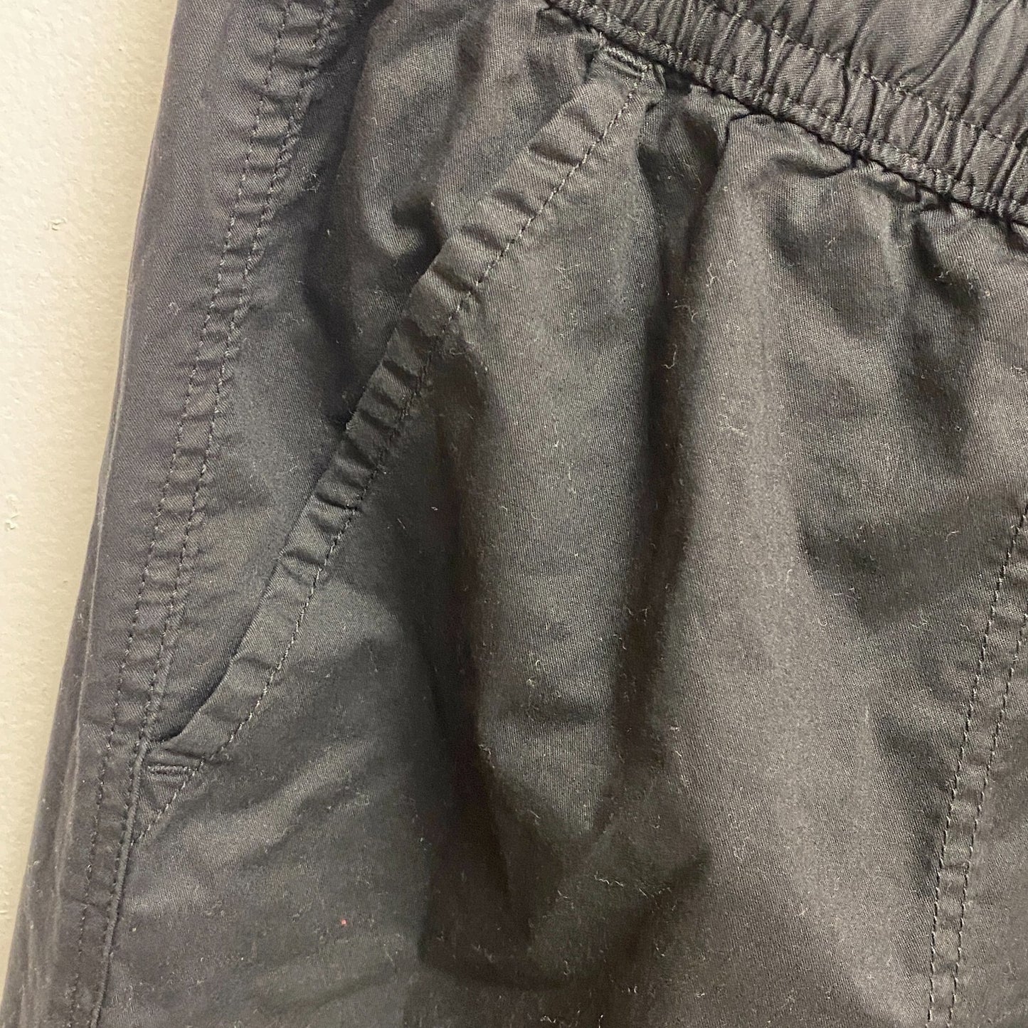 DSG Men's Training Causal Cotton Woven Jogger Athletic Fit Pure Black DAM23111