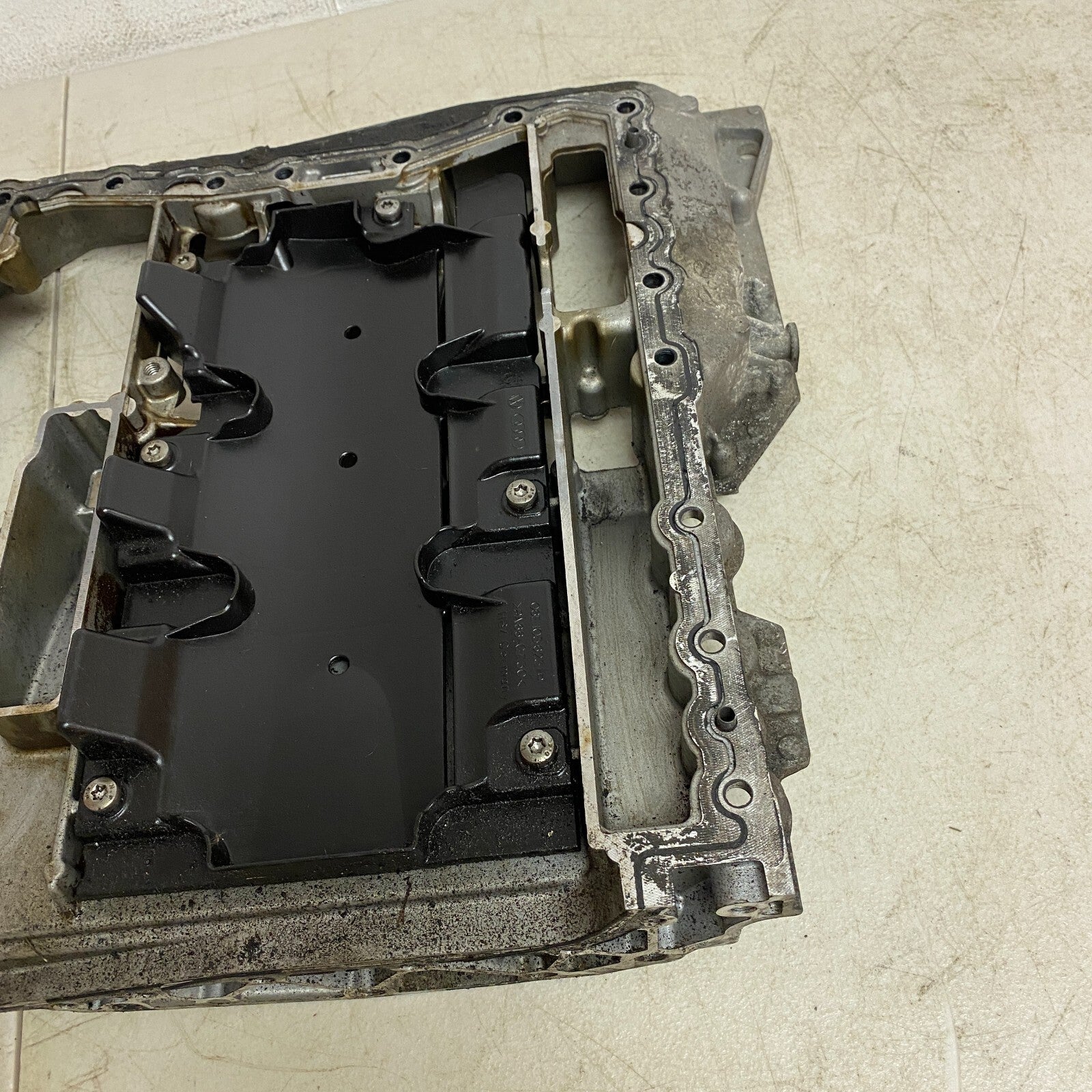 Audi UPPER OIL PAN 3.0L for 2017-2019 AUDI Q7  06E 103 603 BD