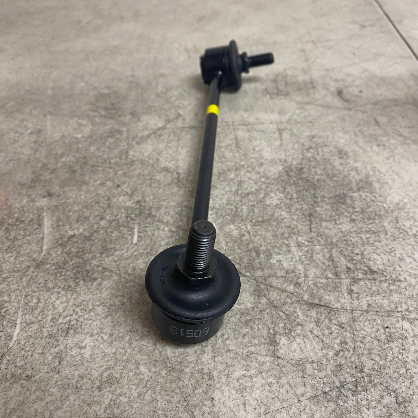 Kia 54830FD000 Front Right Stabilizer Sway Bar Link 2000-2005 Kia Rio