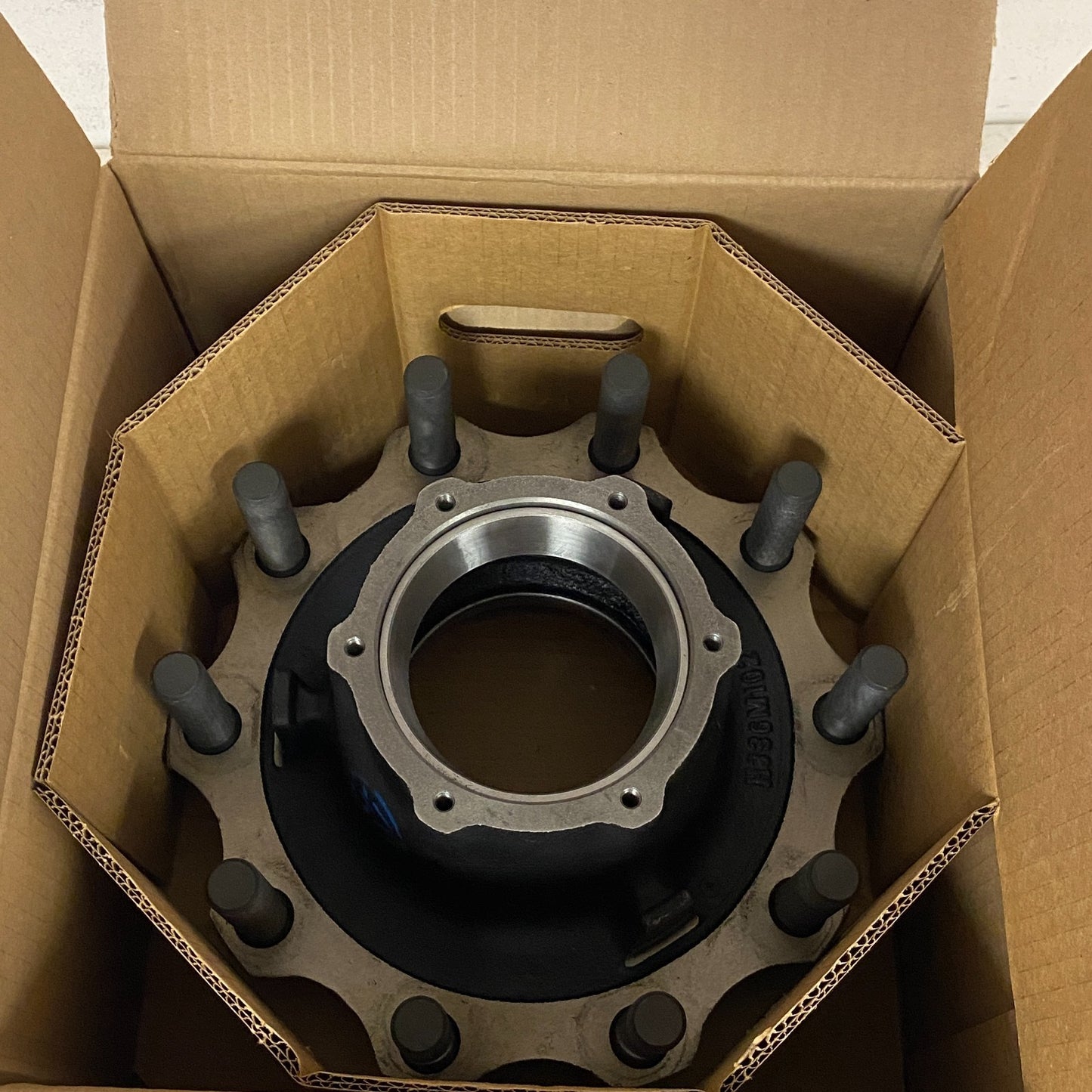 Automann Outboard Mount Hub Assembly 10 Hole 11.25″ Bolt Circle 150.T1101.S2