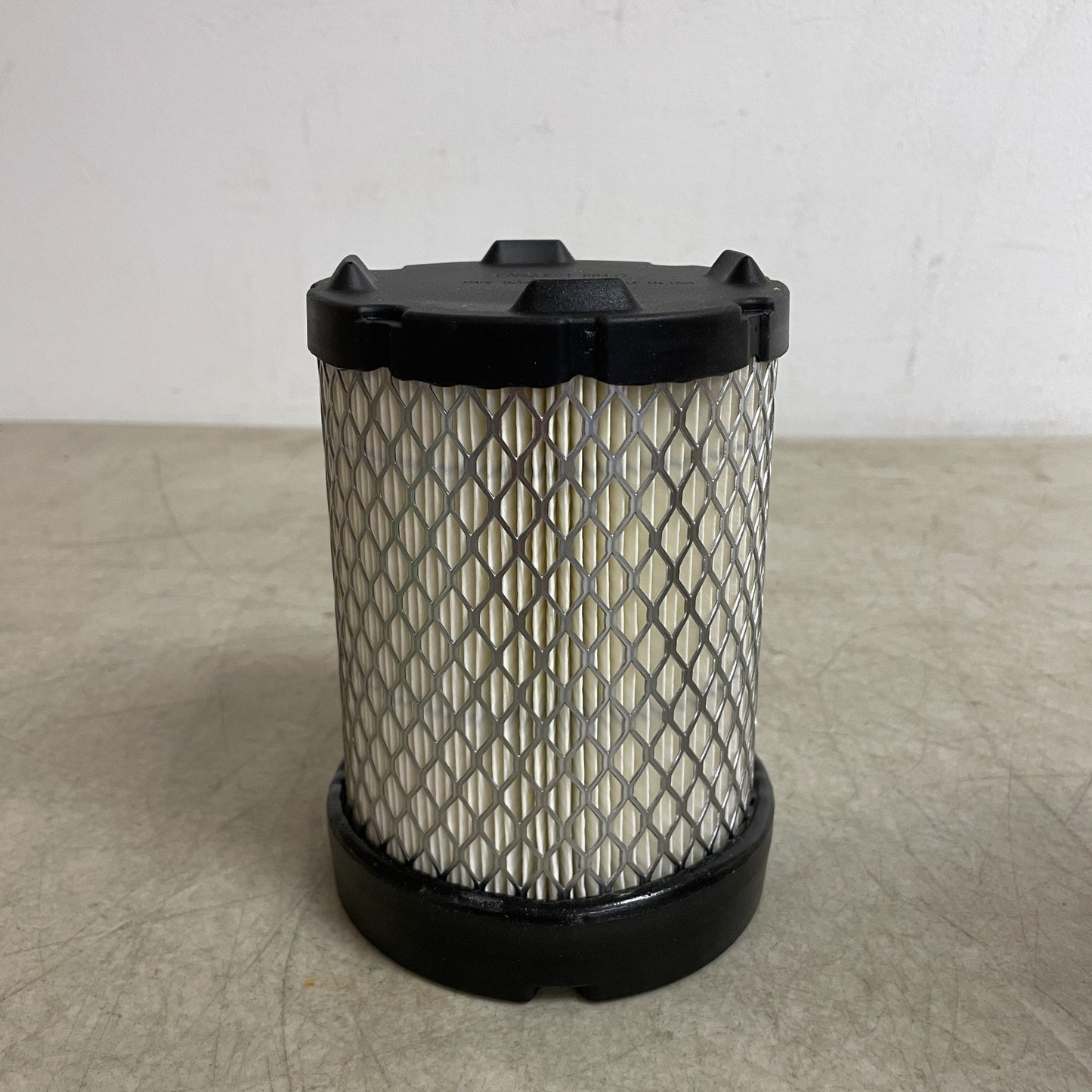 Carquest Safety Radial Seal Air Filter Inner White Finish Model 88435