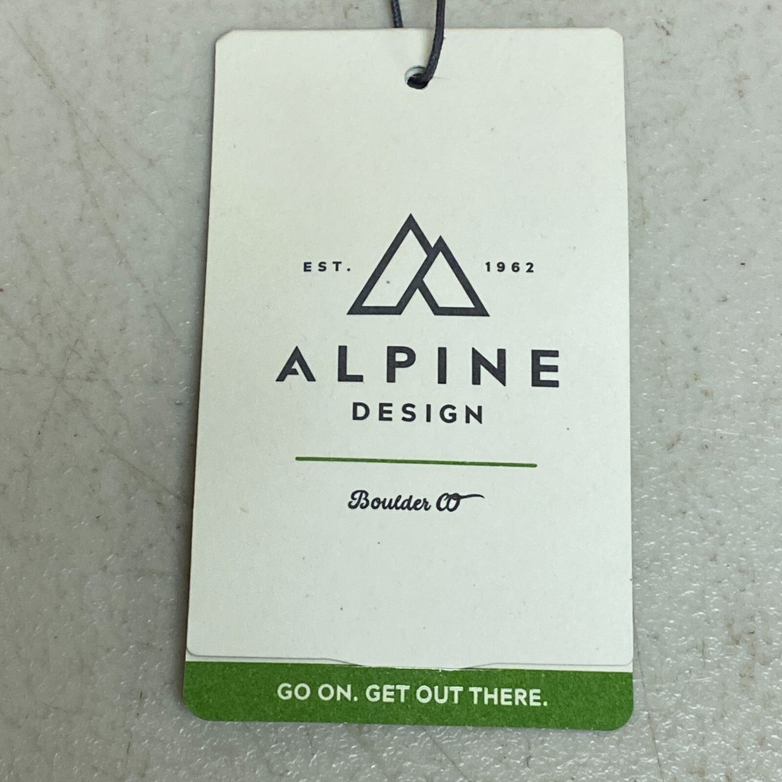 Alpine Design Women's Woven Shortie Shorts Spicy salsa ADW13805 BRAND NEW