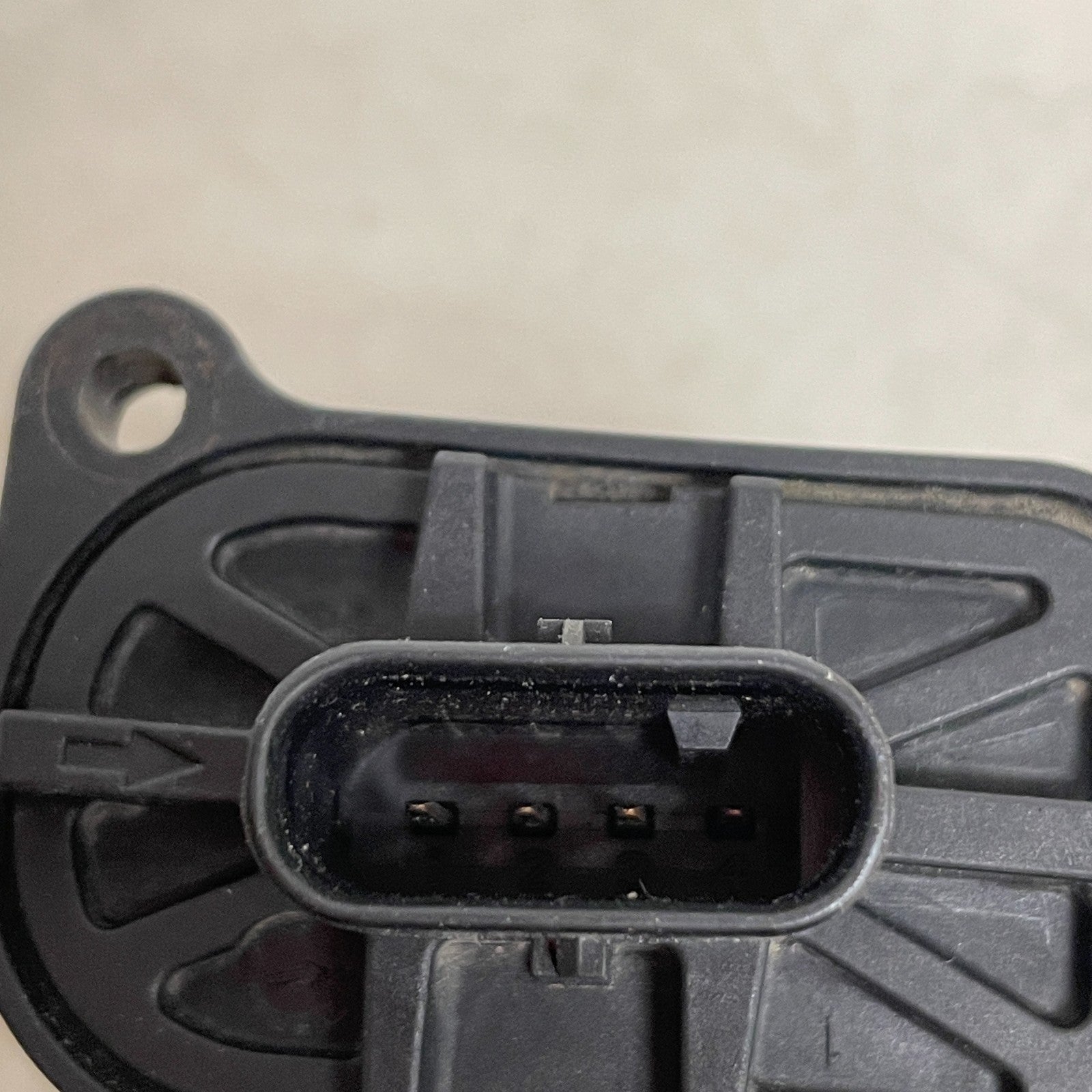 Bosch 0280218266 OEM Mass Air Flow Sensor Fits BMW 228i 320i 328i 528i X1 X3 Mi