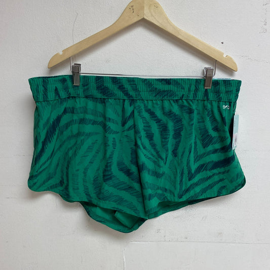 DSG Women's 3" Stride Shorts Trippy Zebra Green Stylish DAW39320APRTZ