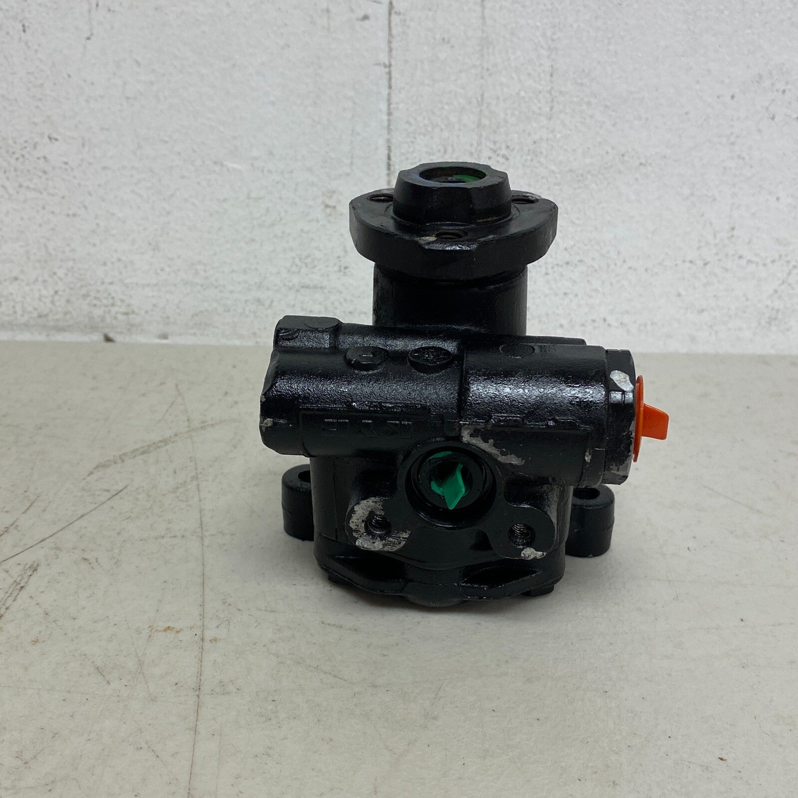 MasterPro Power Steering Pump Vision OE 990-1302 Reman