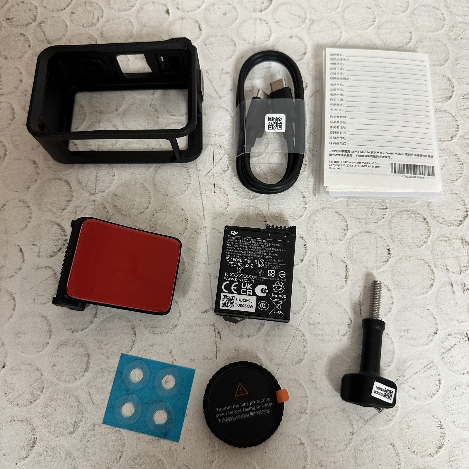DJI Osmo Action 5 Pro Standard Combo 4K Action Camera (AC004) FOR PARTS