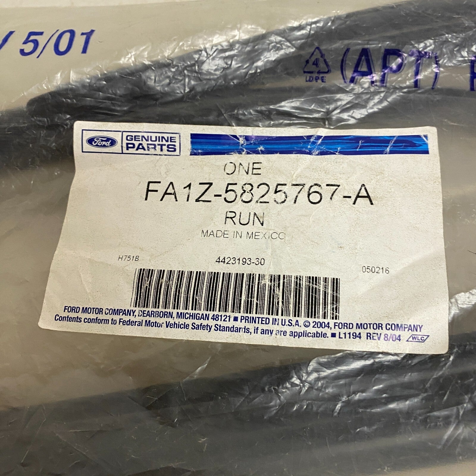 Ford Run - Door Glass FA1Z-5825767-A , Brand New